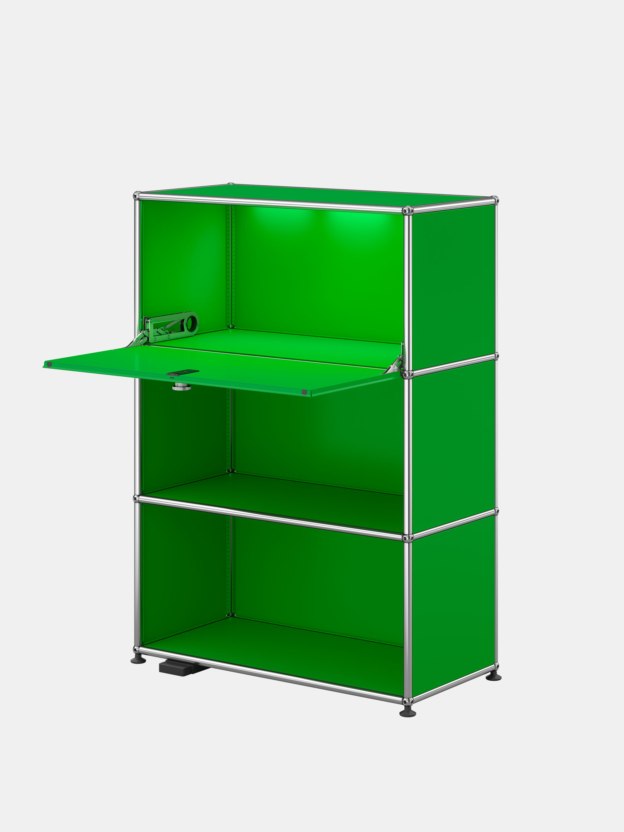 52890 D609b52245 Usm Haller 205 Green Portrait