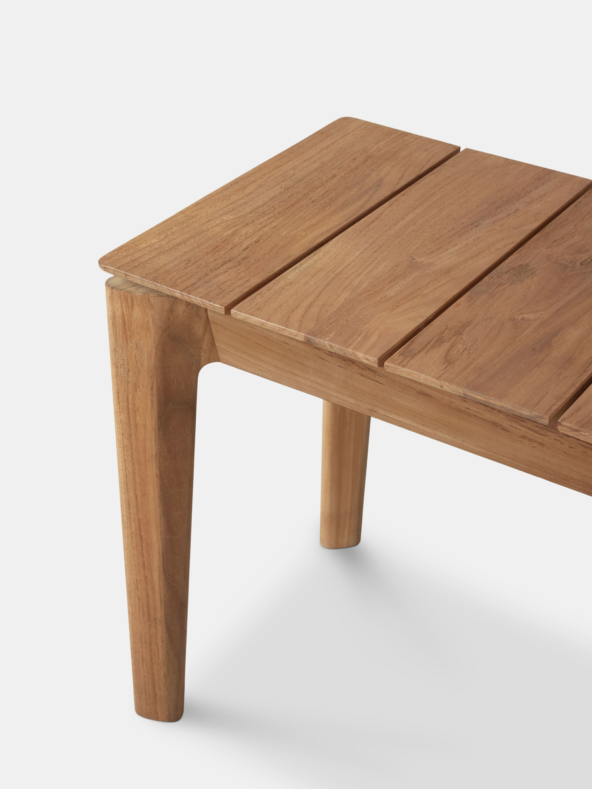 53307 Edd69f2f7e Book Outdoor Bench Teak Detail Portrait
