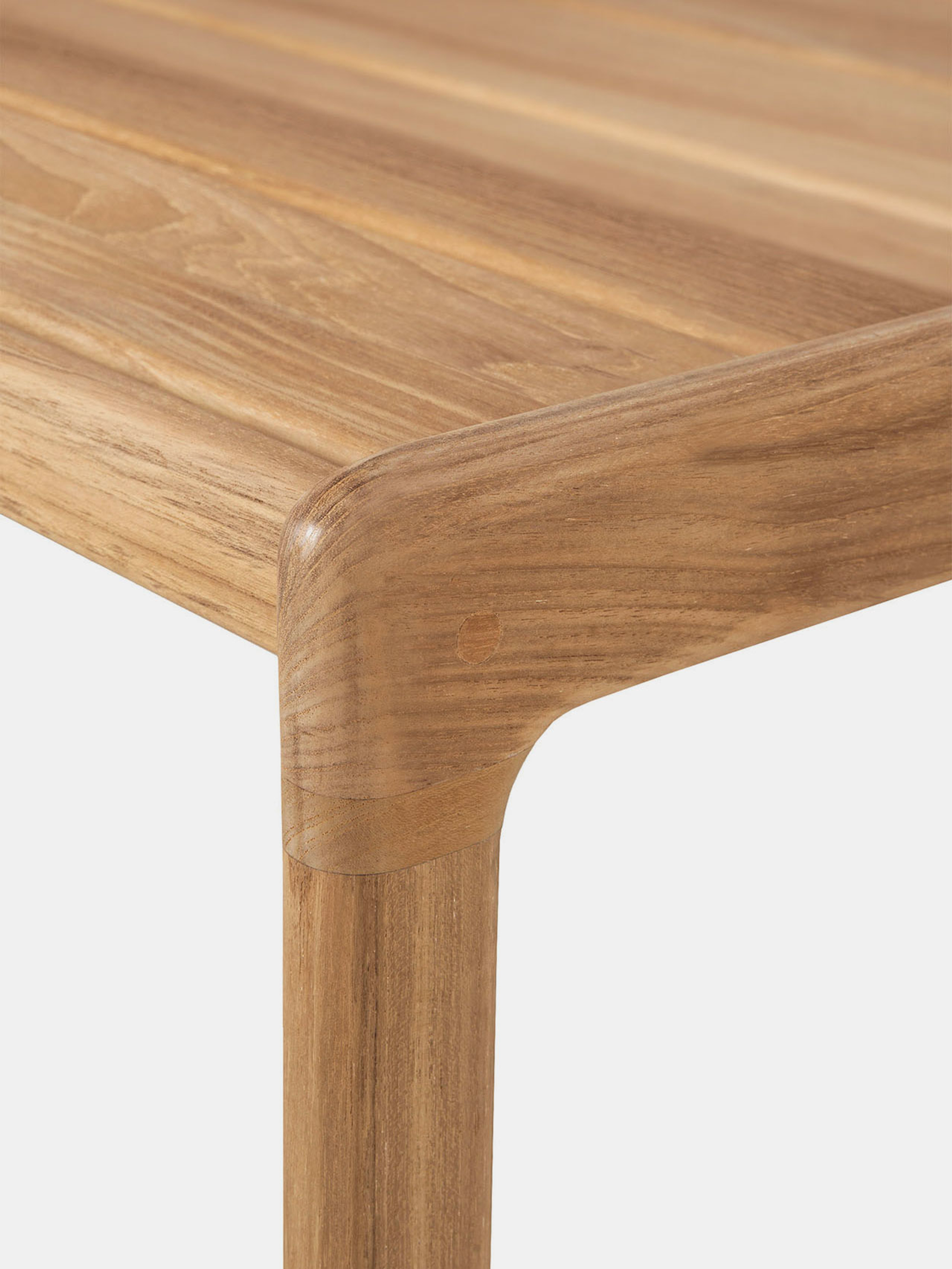53352 25dbf93666 Jack Outdoor Side Table Closeup Portrait
