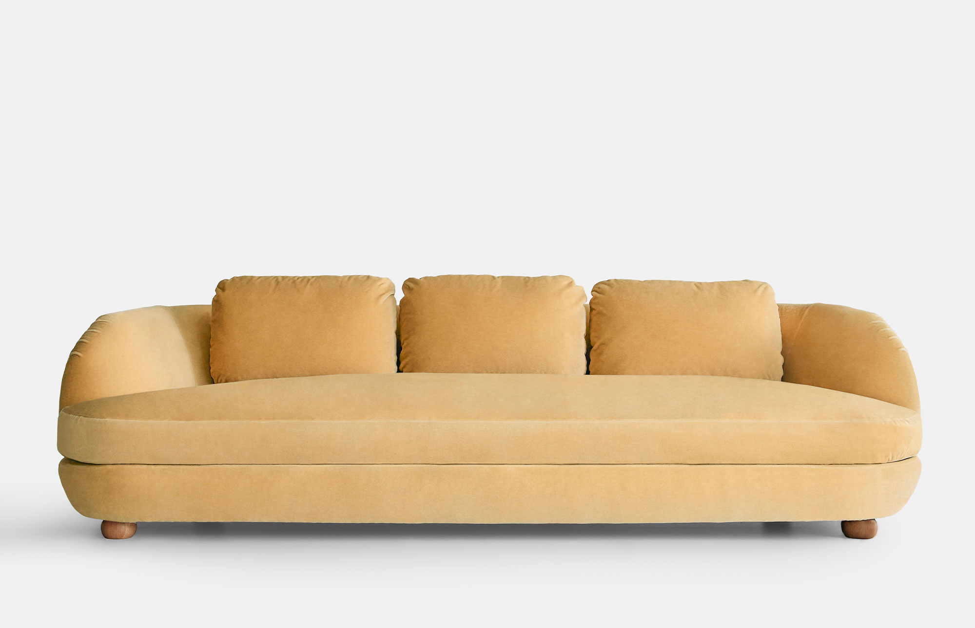 53371 690ce80ba6 Mamma Sofa 17 Portrait
