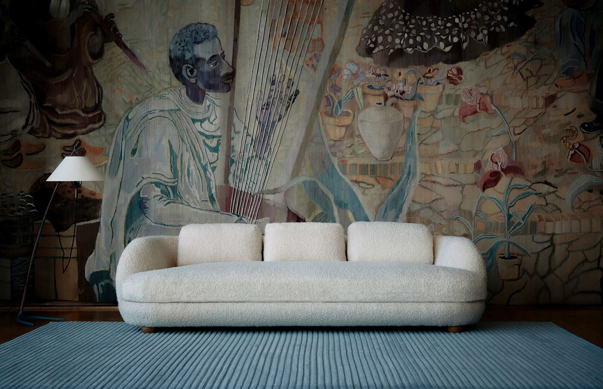 53371 Bc65d422f4 Artilleriet Mamma Sofa 8 Portrait