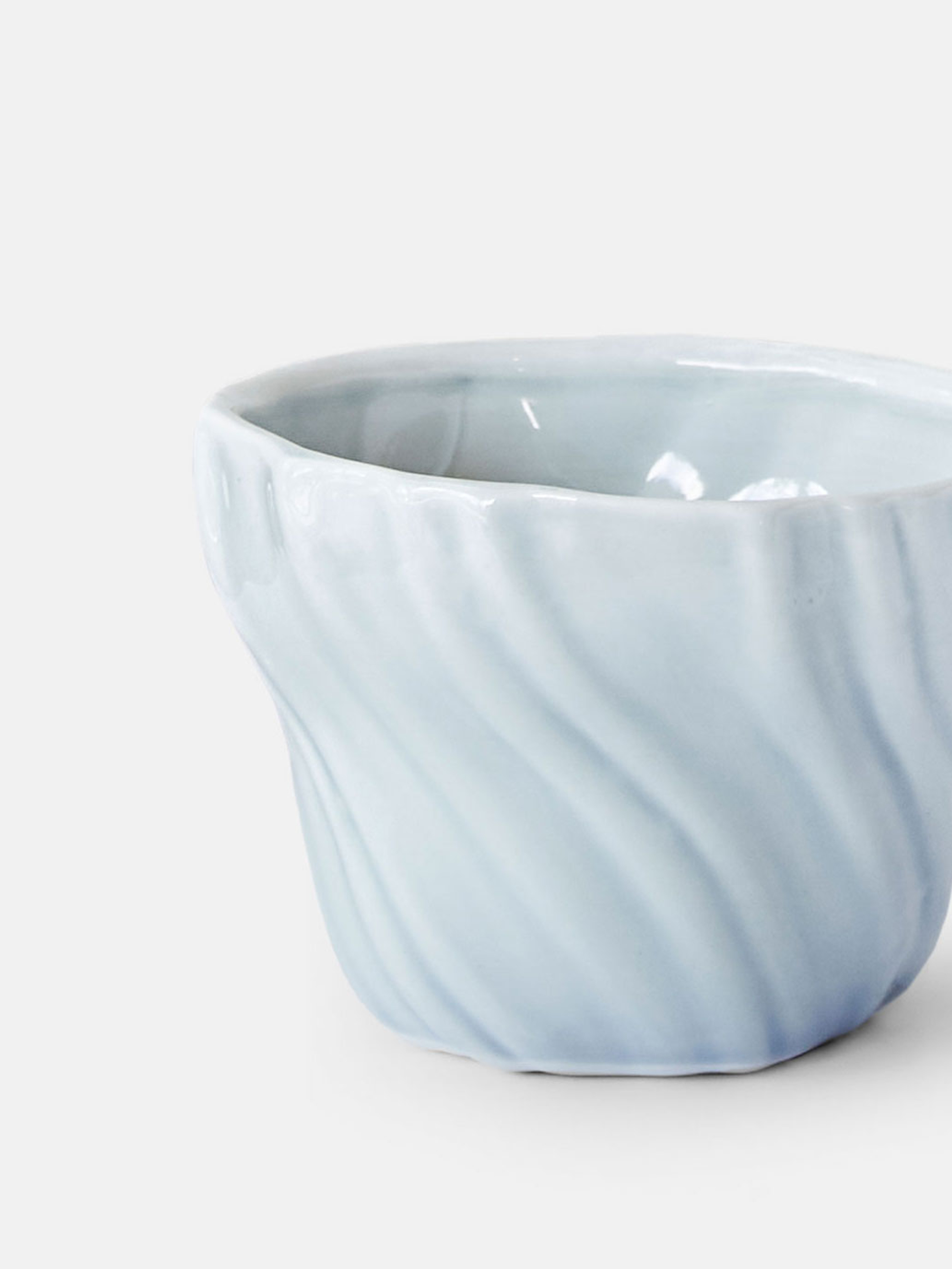 53451 Aeb5680f60 Tide Cup Blue Portrait