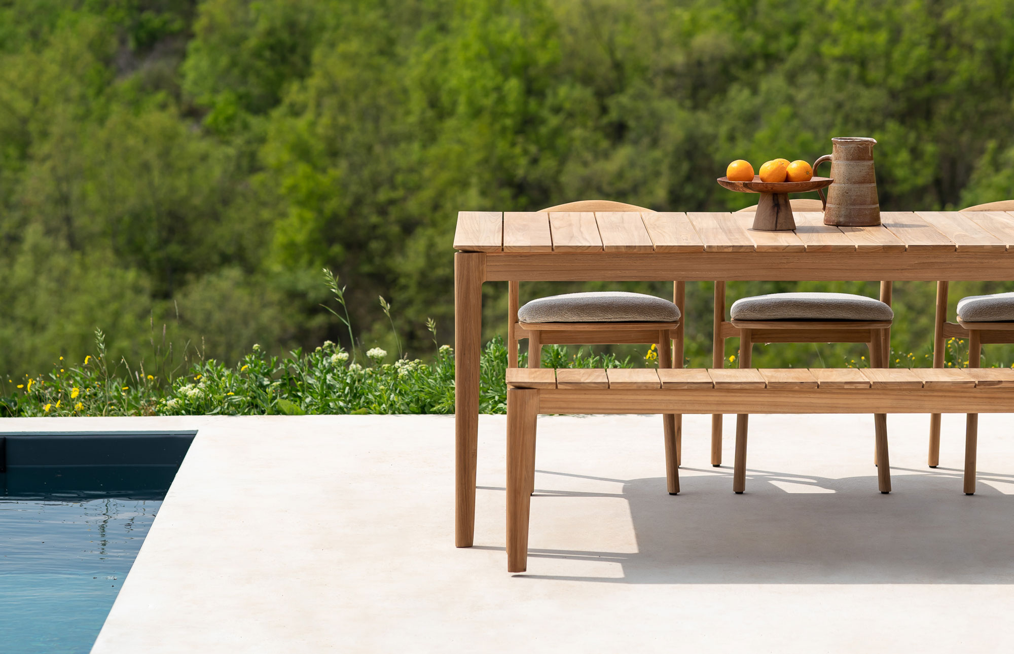 53592 97a9f862a7 Book Outdoor Bench Insitu Portrait