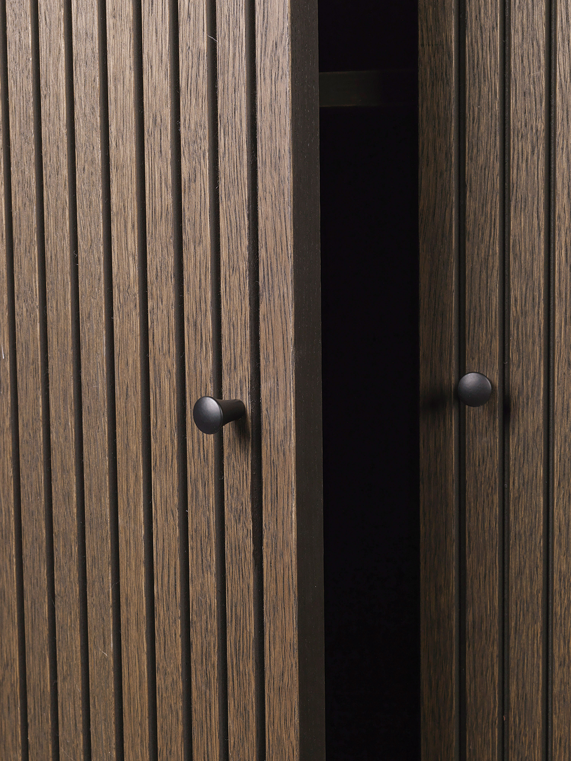 53923 88345a9959 Fermliving Ss23 Sillcupboard 1104266443 1104266444 01 Portrait