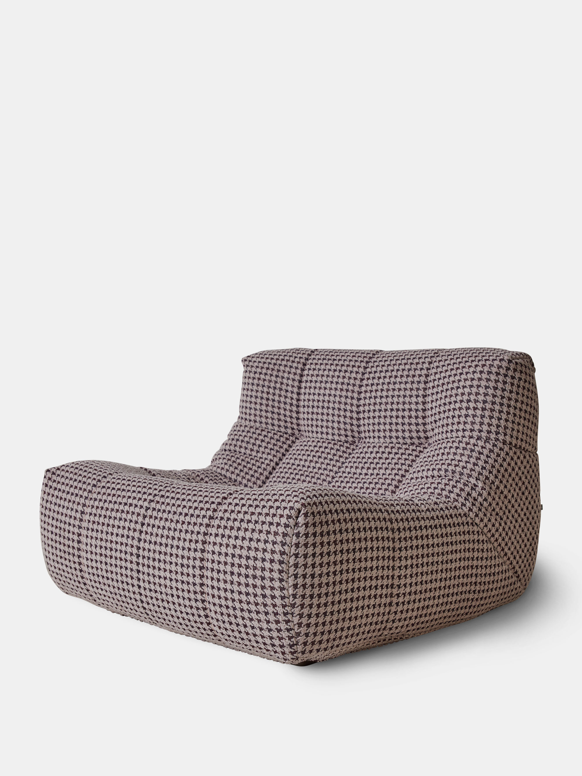 53963 0f4dc3c501 Lazy Lounge Armchair Lobby 3 Portrait