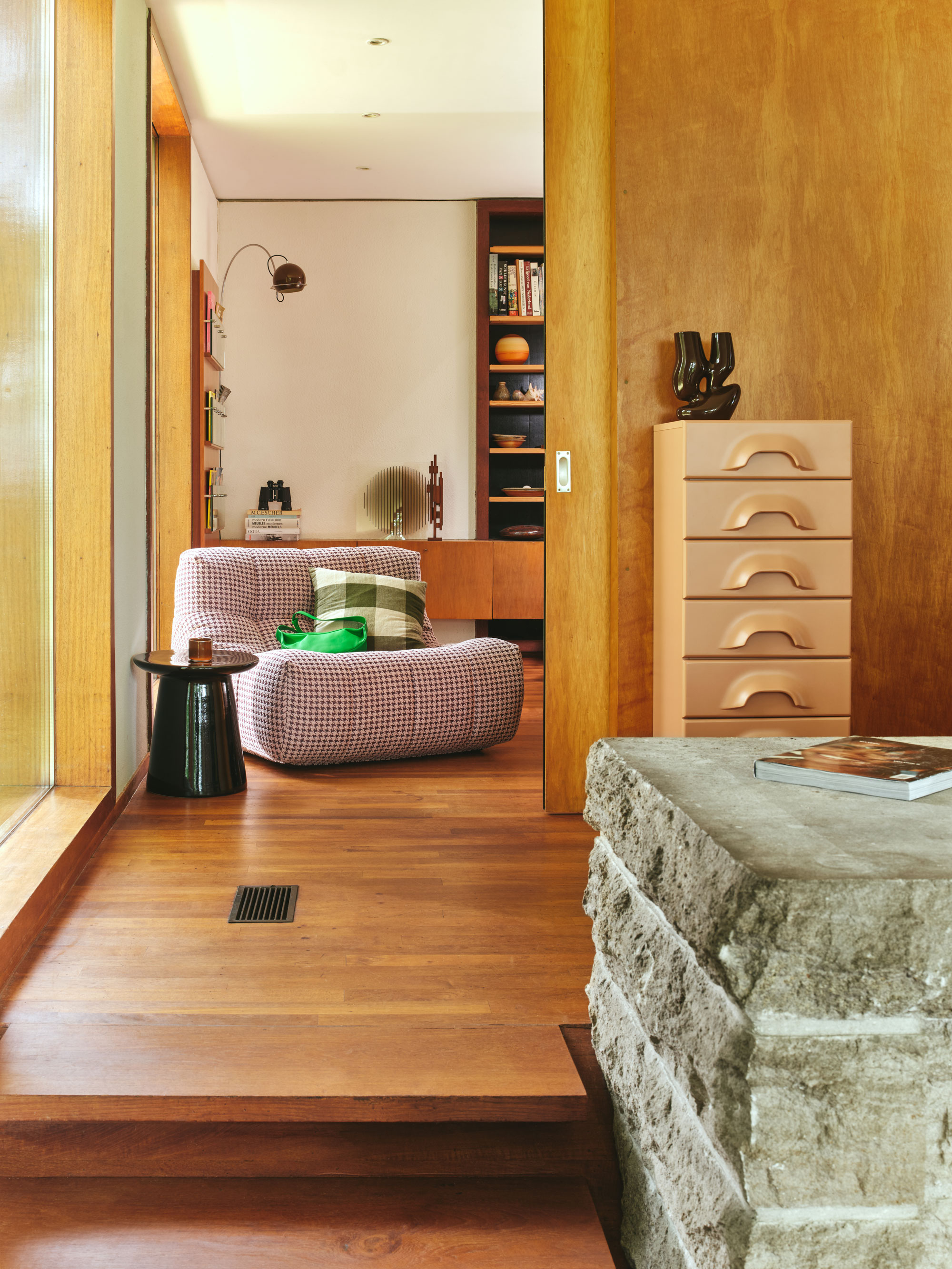 53963 Bbf3a93871 Lazy Lounge Armchair Lobby 2 Portrait