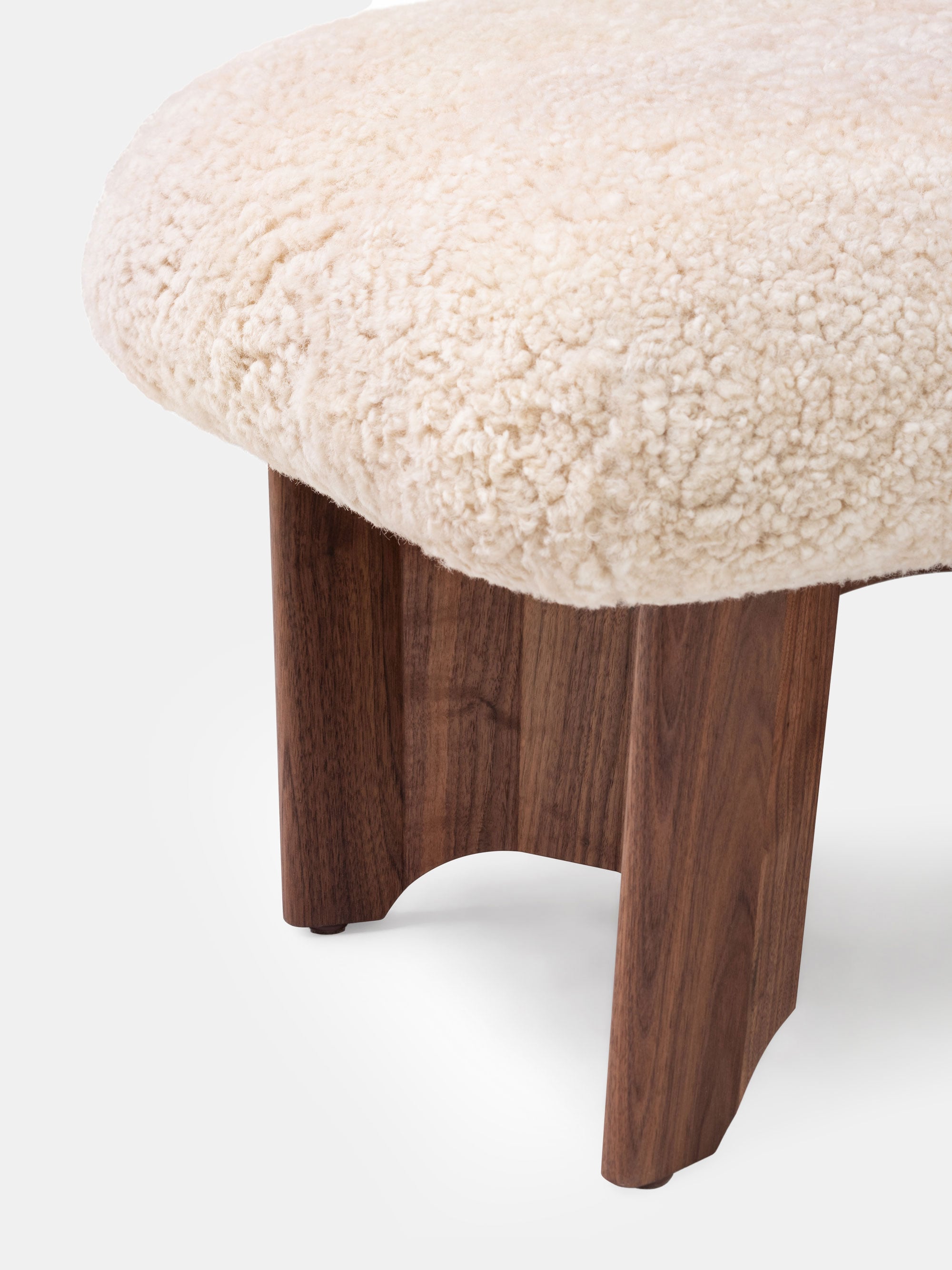 54034 F0a7e1a0f2 688o Twenty Five Ottoman By De La Espada Atelier In Danish Oiled Walnut And Mohawi Sheepskin Detail1115933 Portrait
