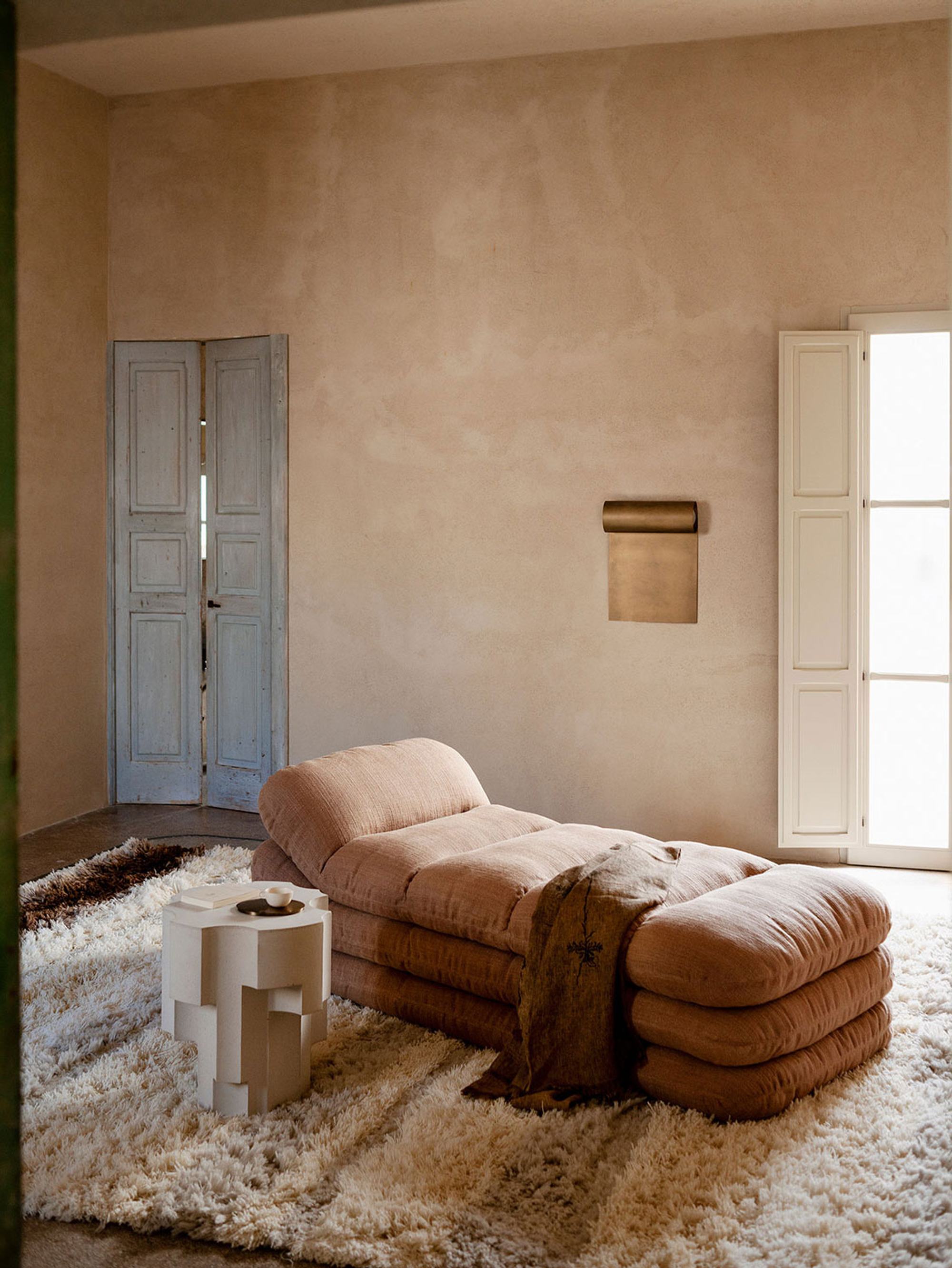 54036 69c0c41bd2 Tacchini Home Collection Mdw 2024 42 Portrait