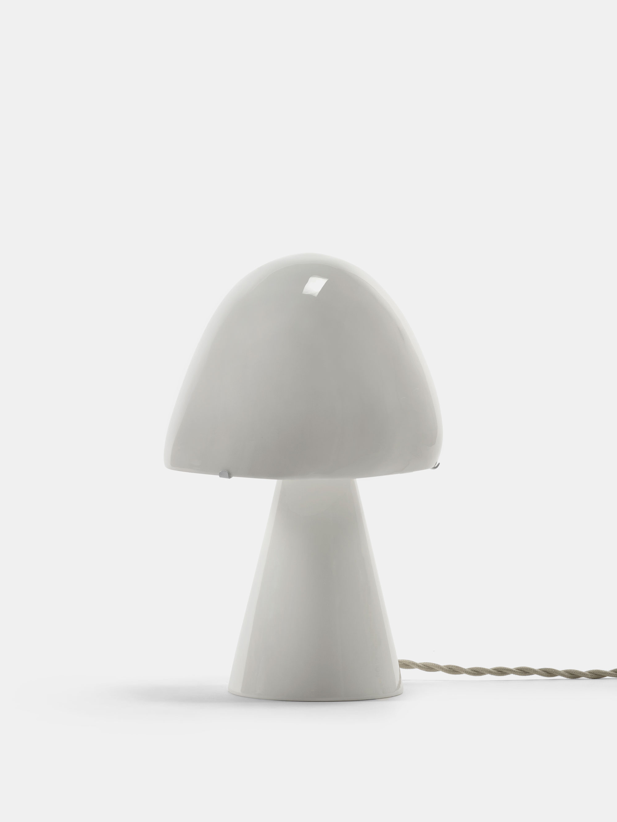 54131 Ec6e3de9a8 Joe No2 Table Lamp Portrait