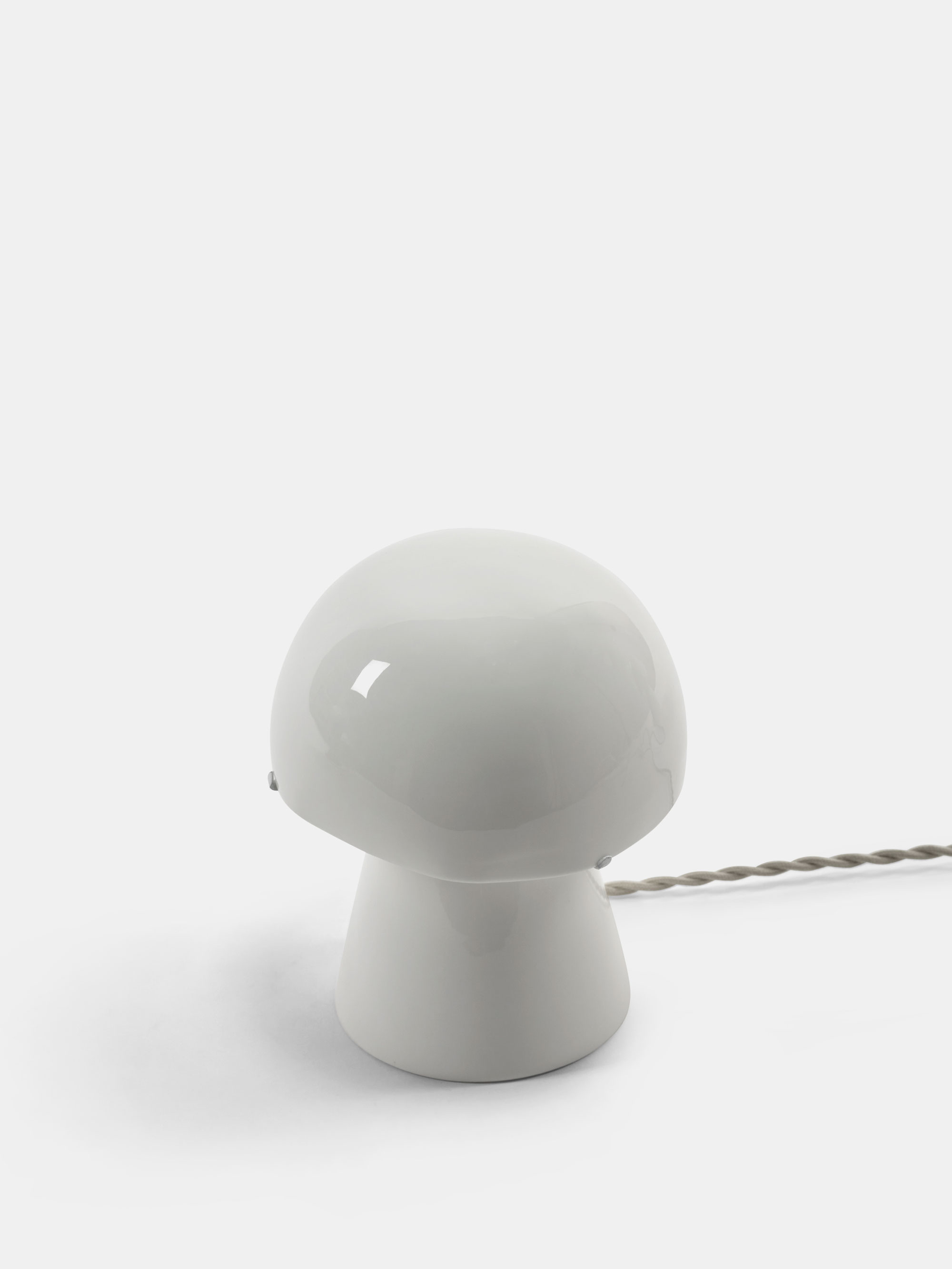 54132 36a18e172c Joe No1 Table Lamp 3 Portrait
