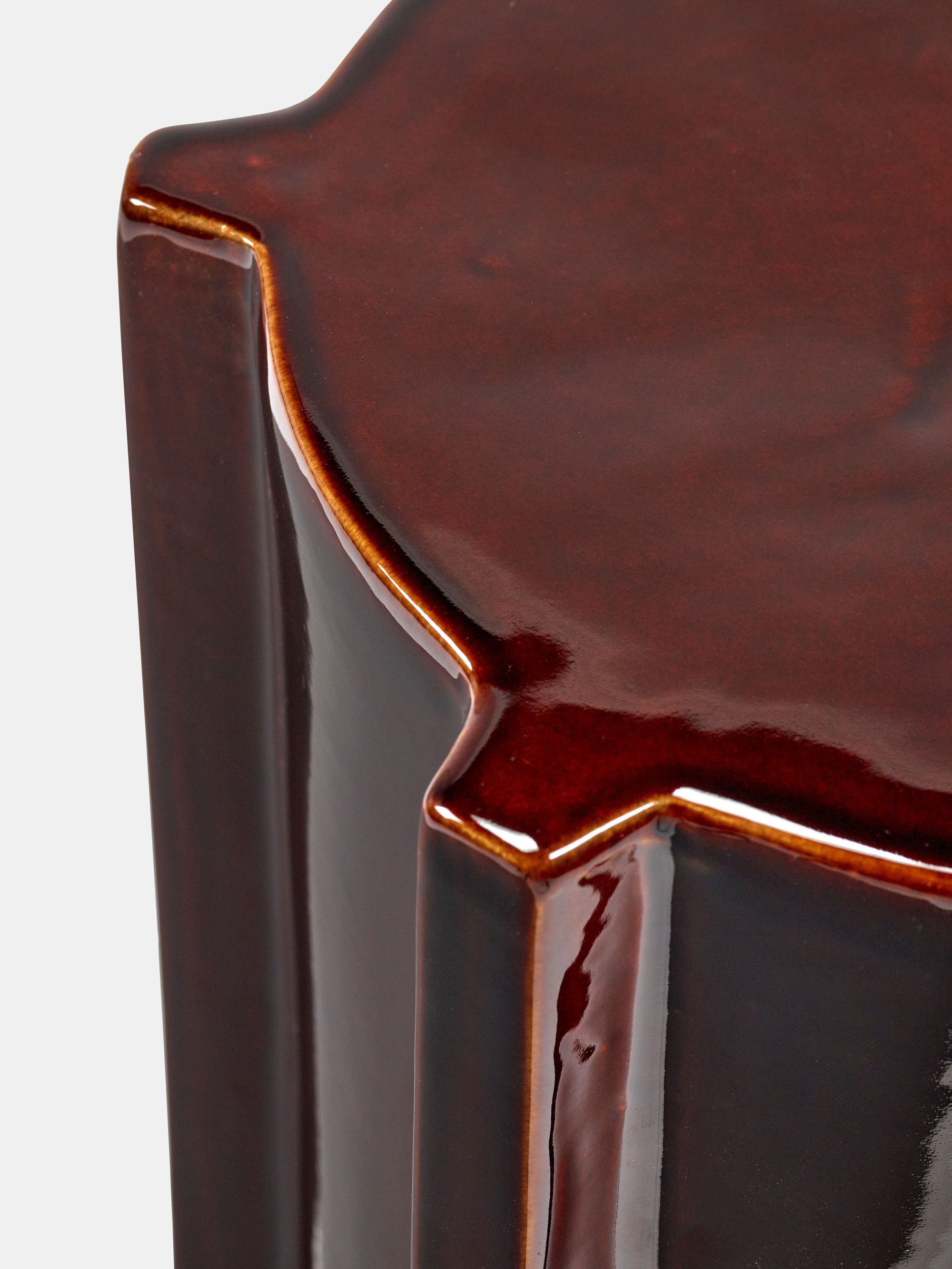 54137 Abb9b7bcc6 Pawn Side Table Bown Portrait