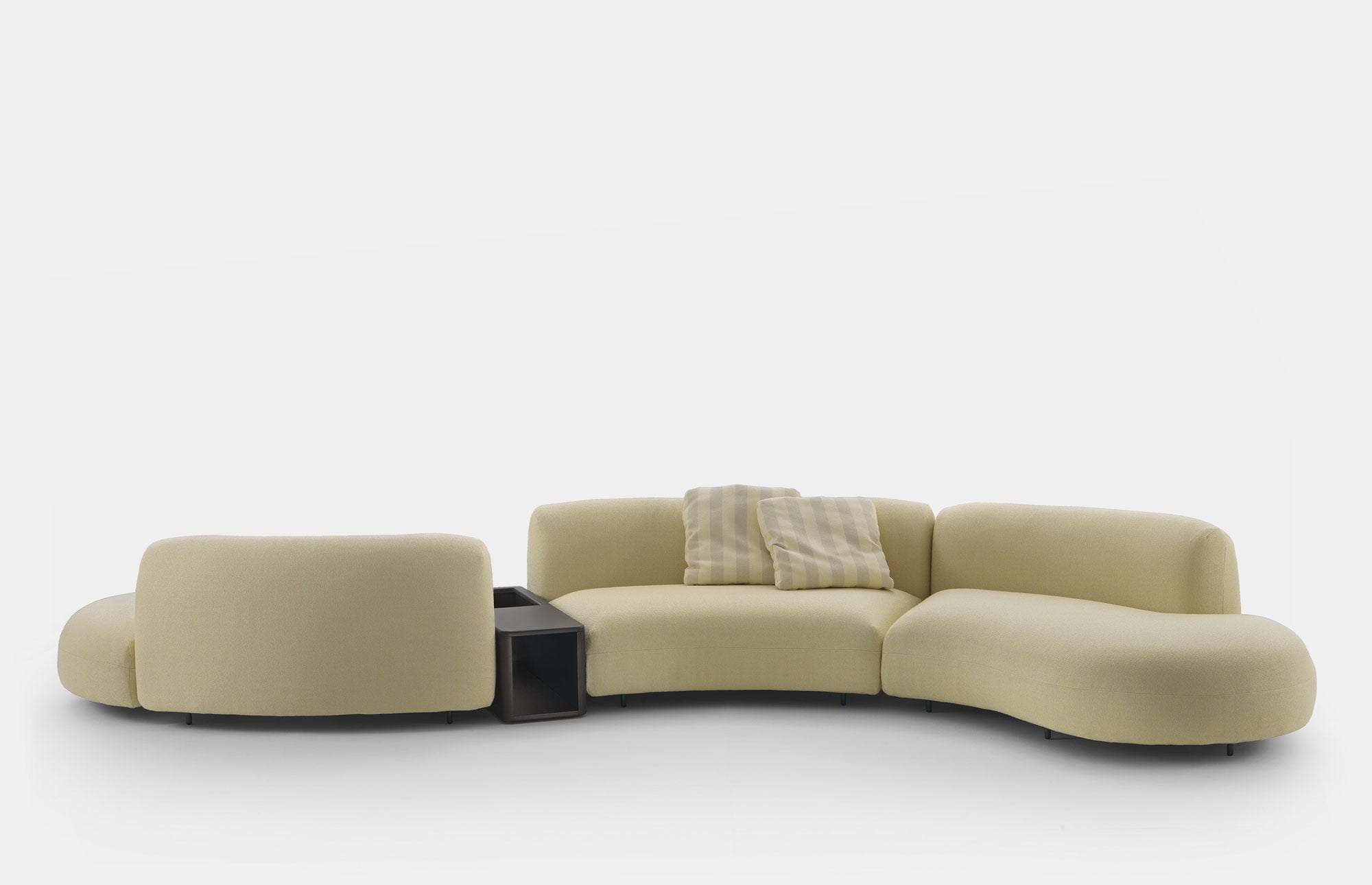 54555 B0c1caff86 Tokio Sofa 2 Portrait