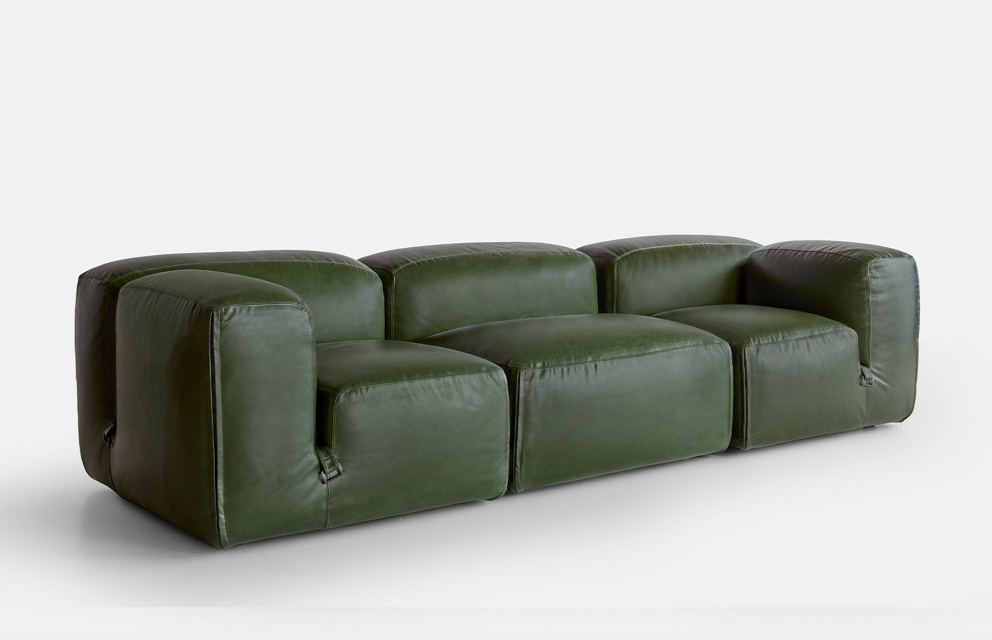 54566 48d1878572 Tacchini Le Mura Modular Sofa 3 Units Zareen 03 2121562 Portrait