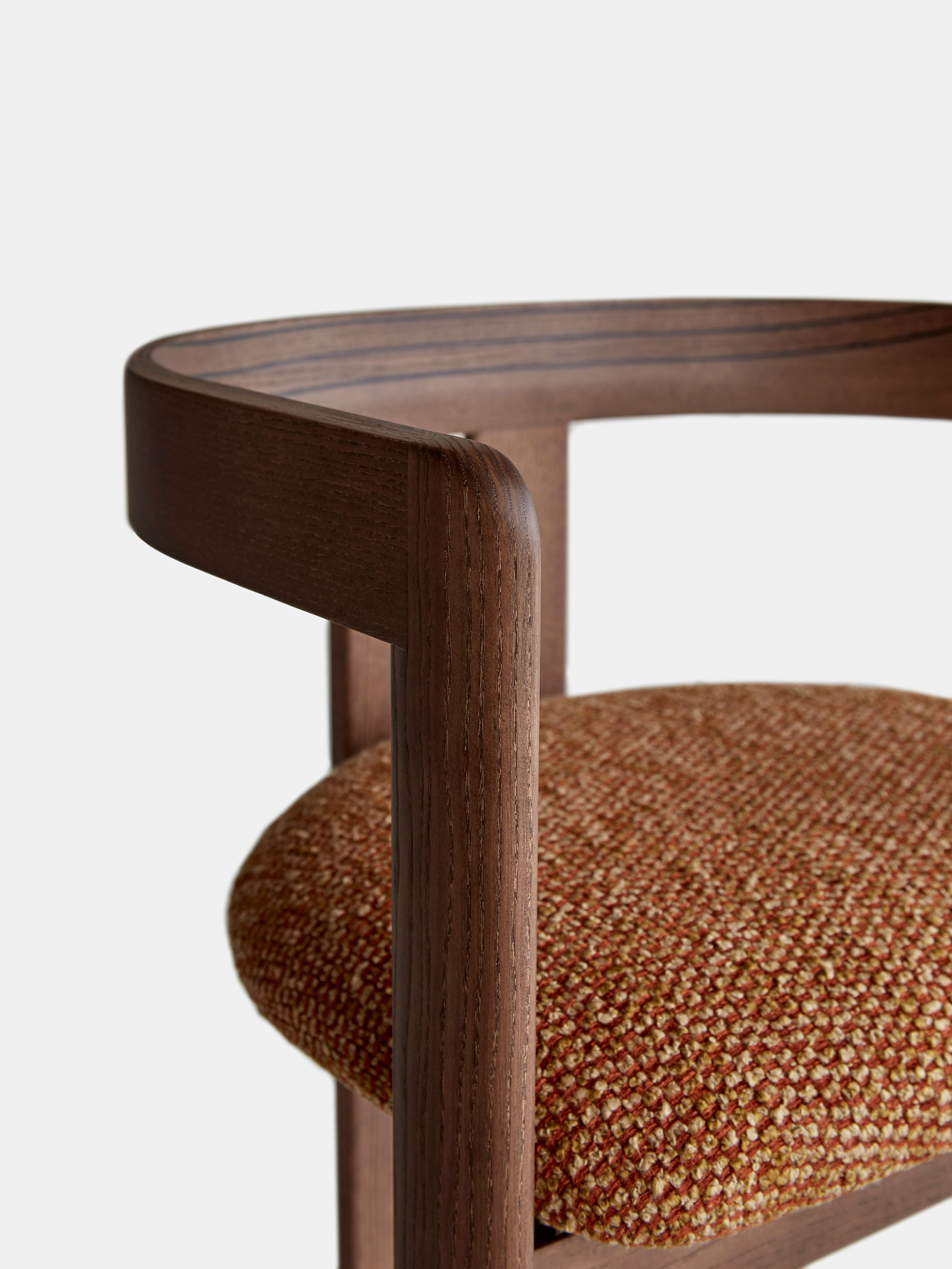 54572 97bd37620b 1 Tacchini Pigreco Chair Vandelia 05121598 Portrait