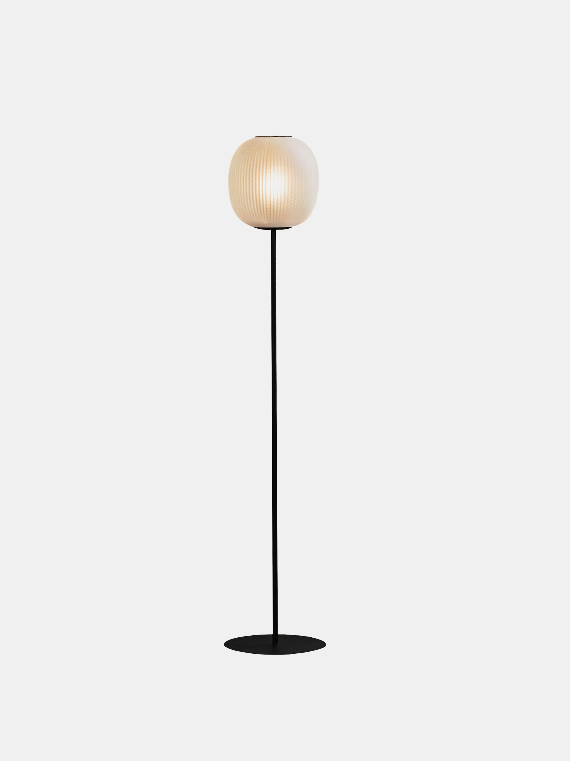 54780 72358fb072 Bloom 1 Portrait
