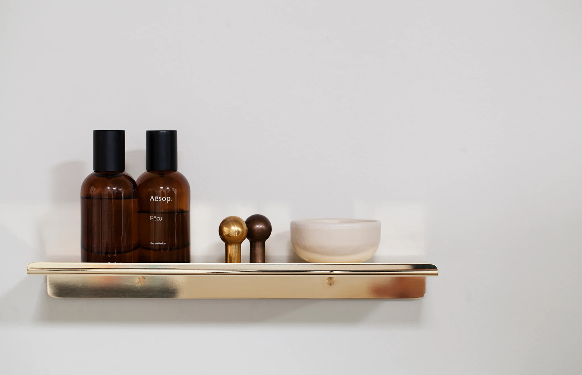55250 8135a9716e Toni Shelf119374 Portrait