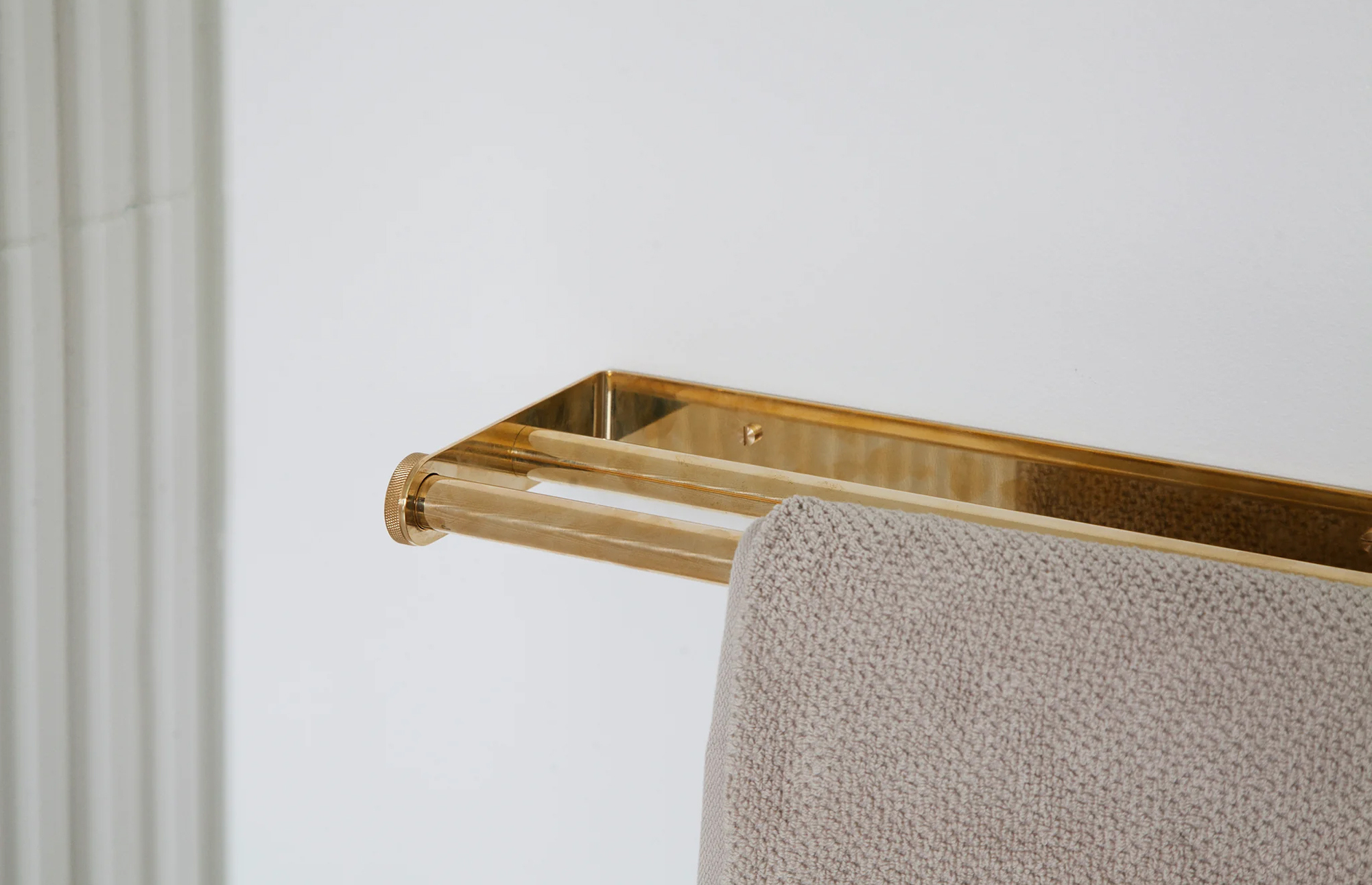 55283 4da42704db Towel Holder Double Portrait