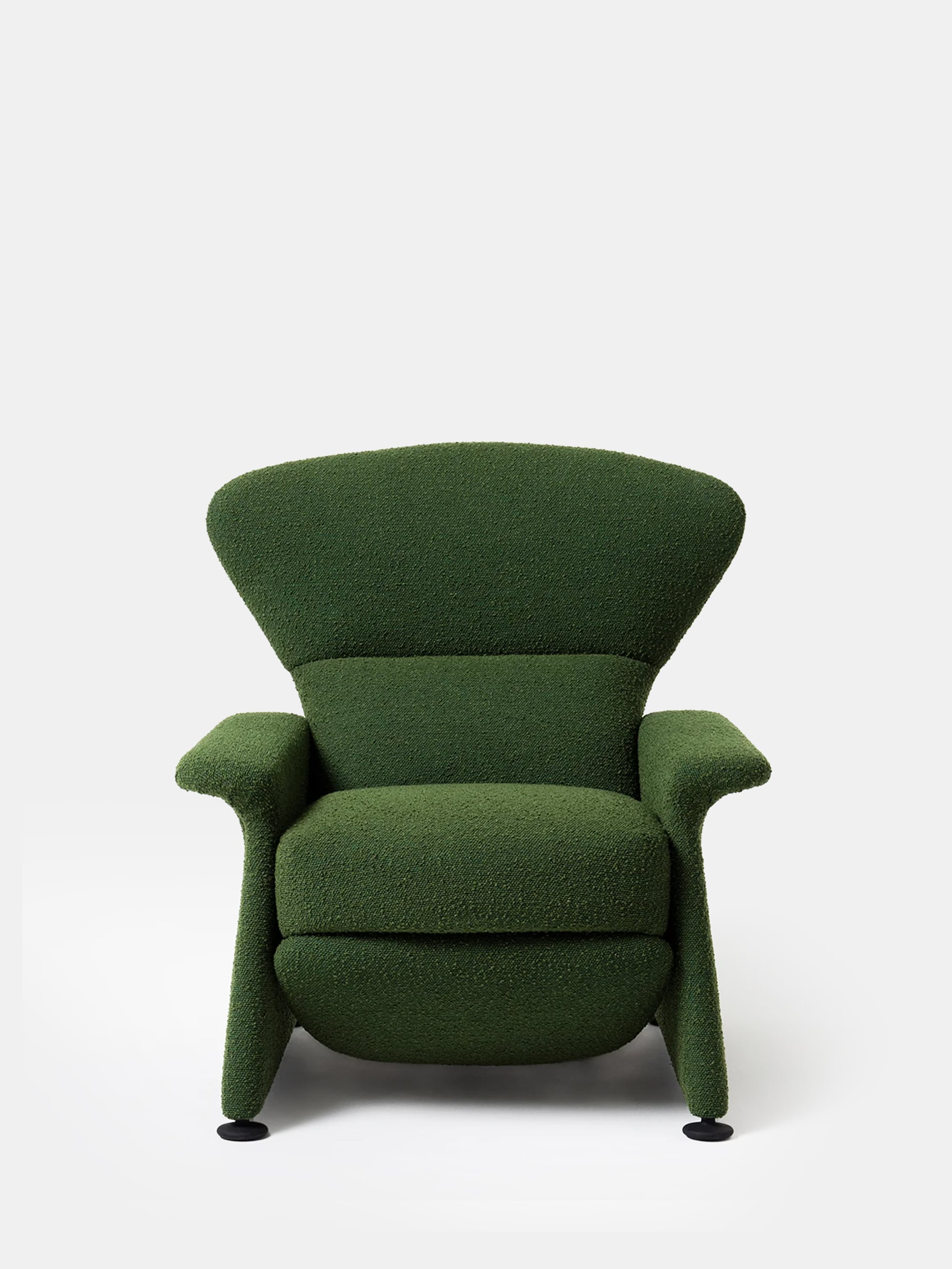 55310 8b331986cc Ewelina Reclining Chair Front Portrait