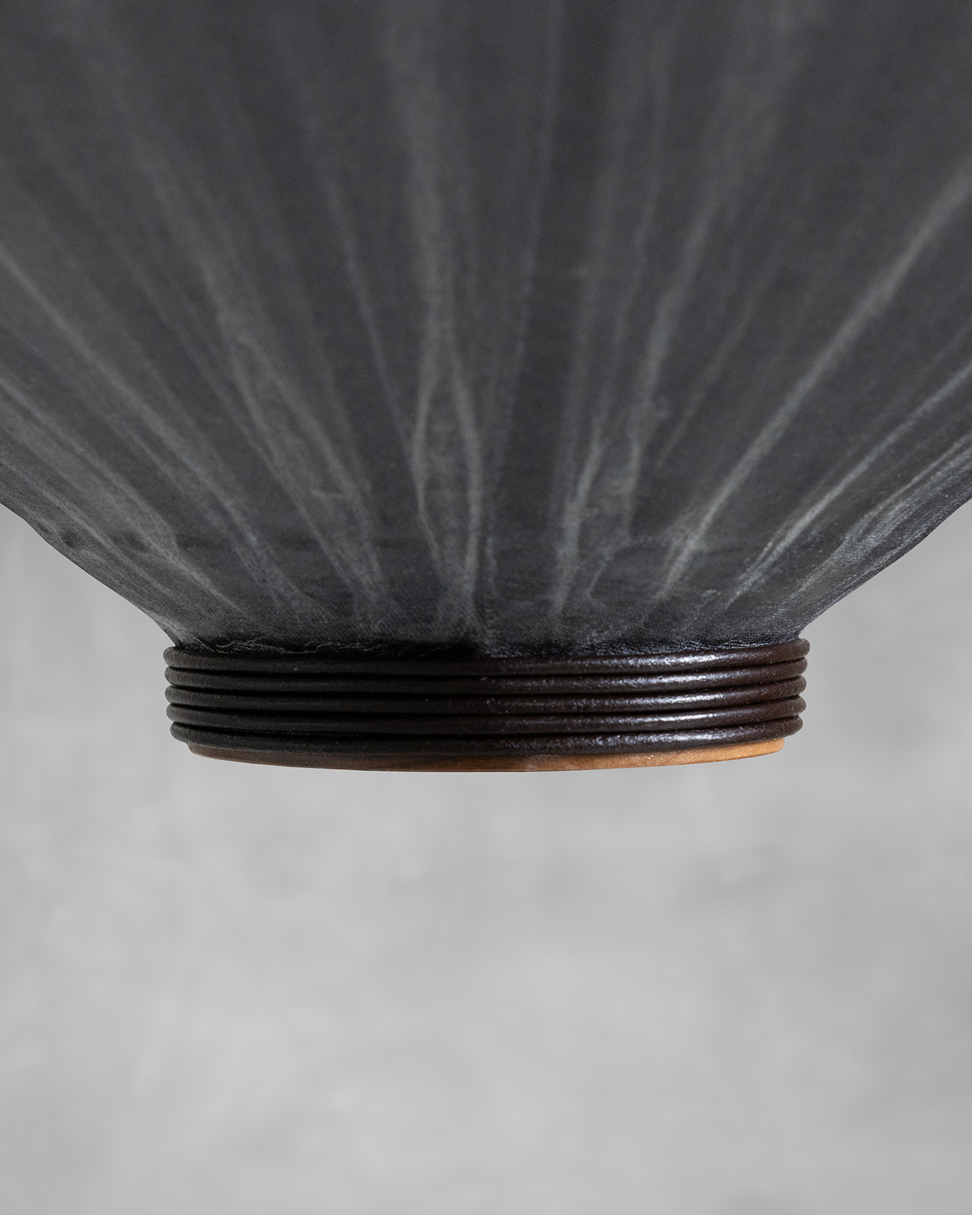 55353 F0316624fc Lantern Mandarin Black 3 Portrait