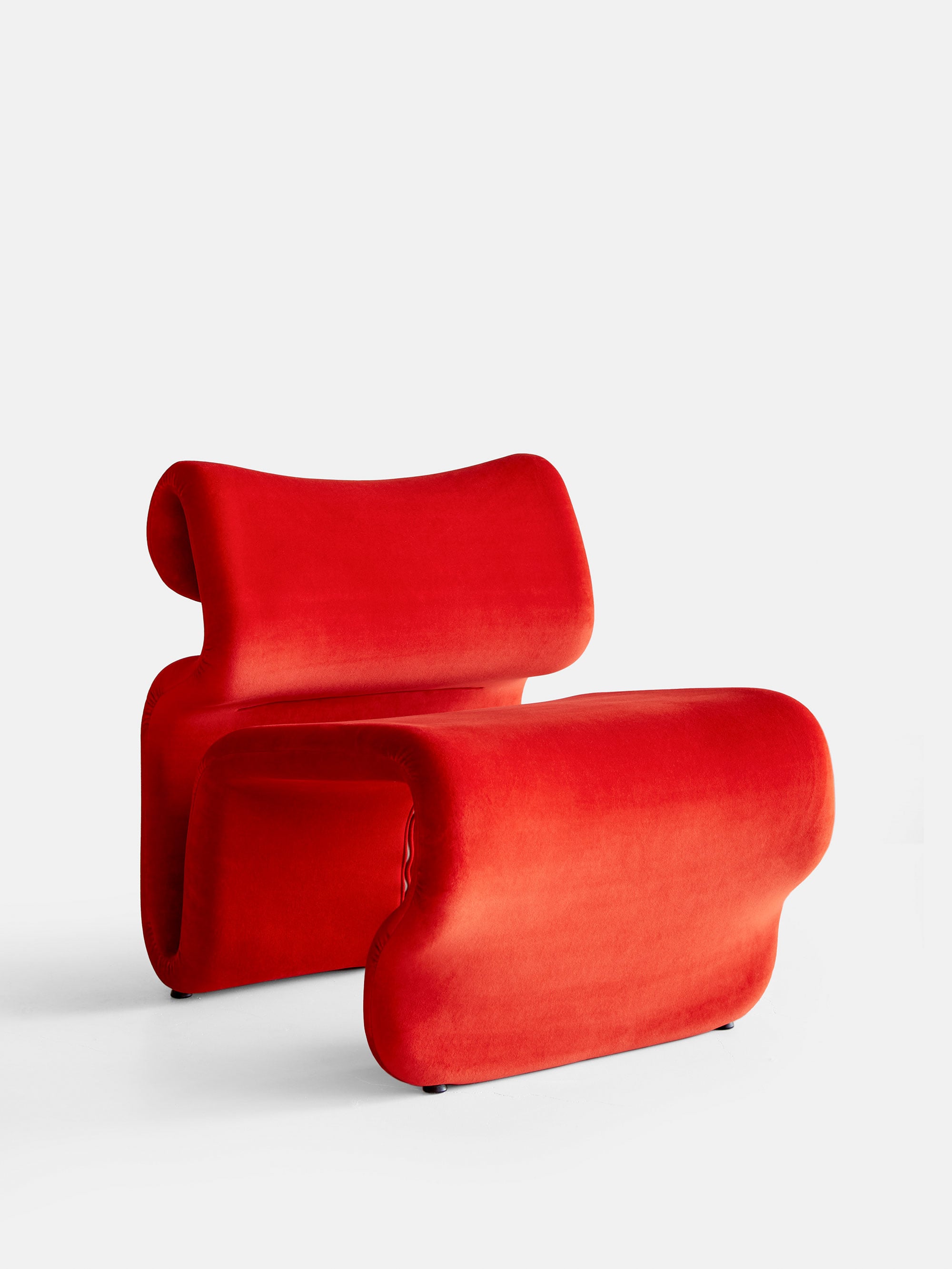 55462 62eae4445a Etcetera Easy Chair Scarlet Red Portrait