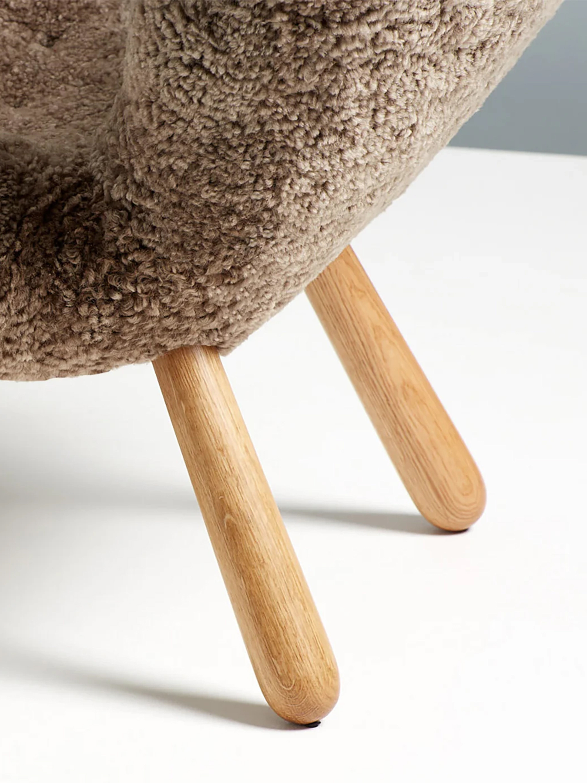 55777 0daa3ac333 Clam Chair Sahara Oiled Oak 3 Kopiera 2 Portrait