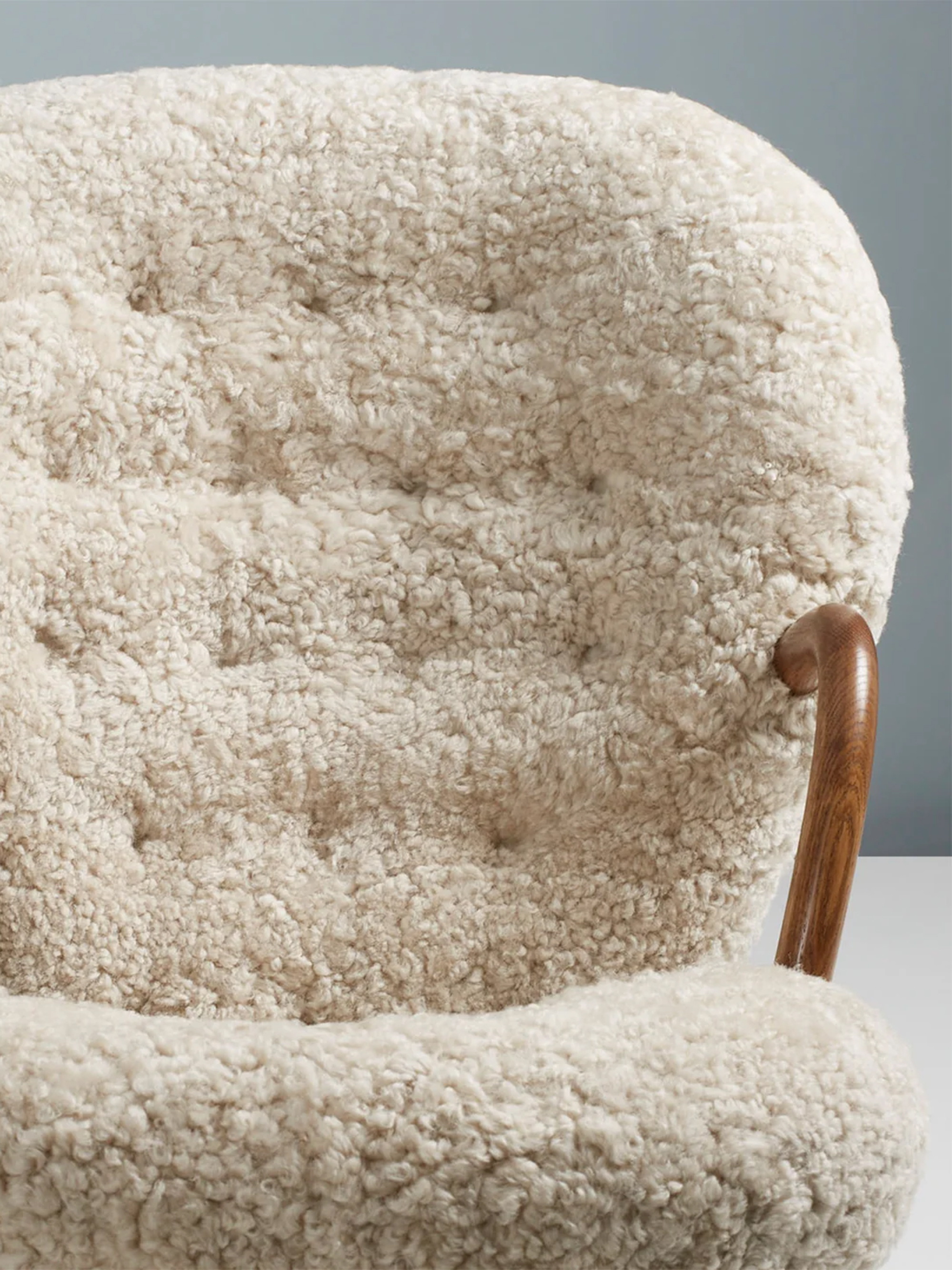 55778 7b92f594b2 Clam Chair Moonlight Fumed Oak 4 Portrait
