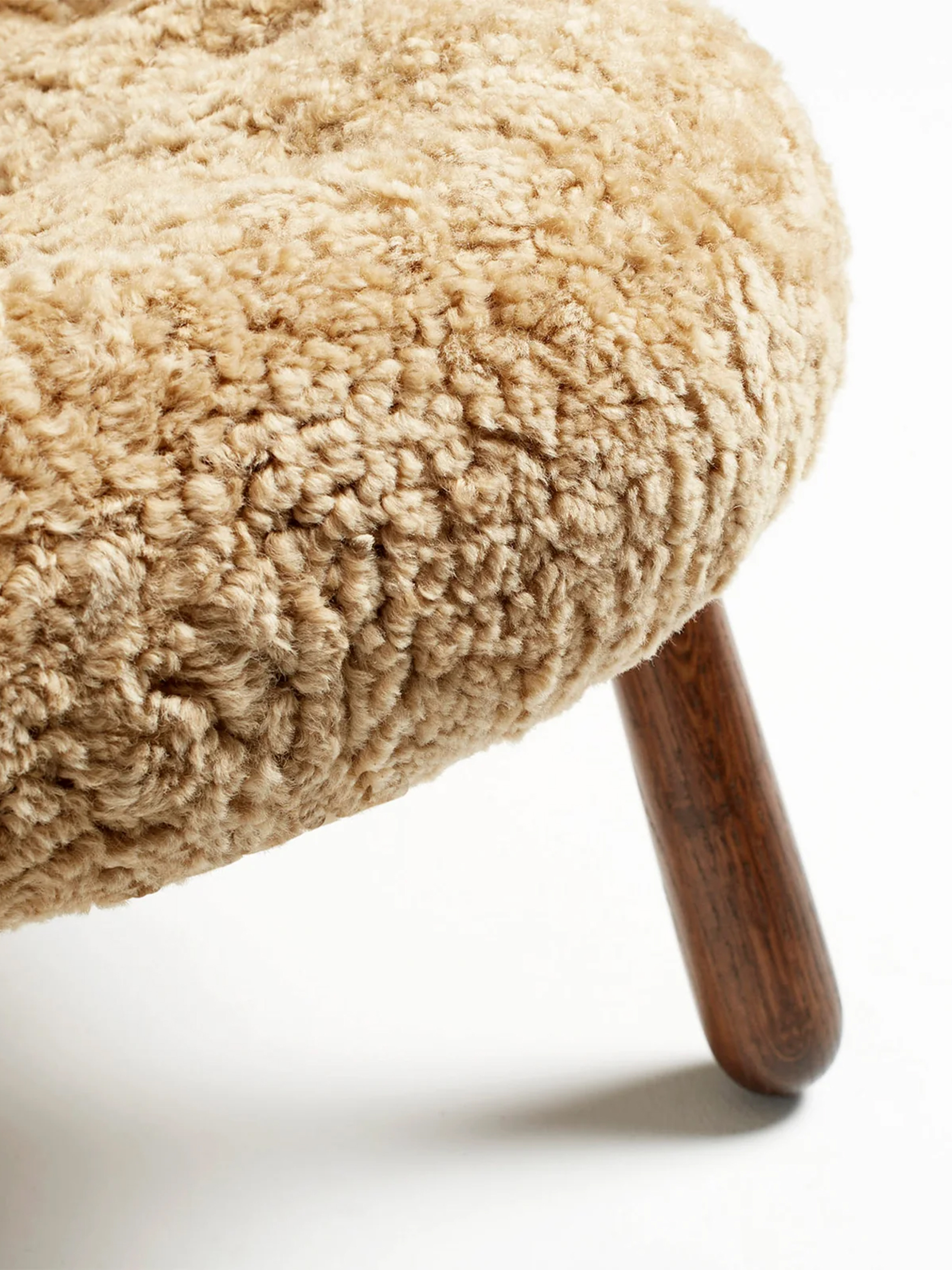 55779 6304f02da5 Clam Chair Fumed Oak Maple 5 Kopiera Portrait