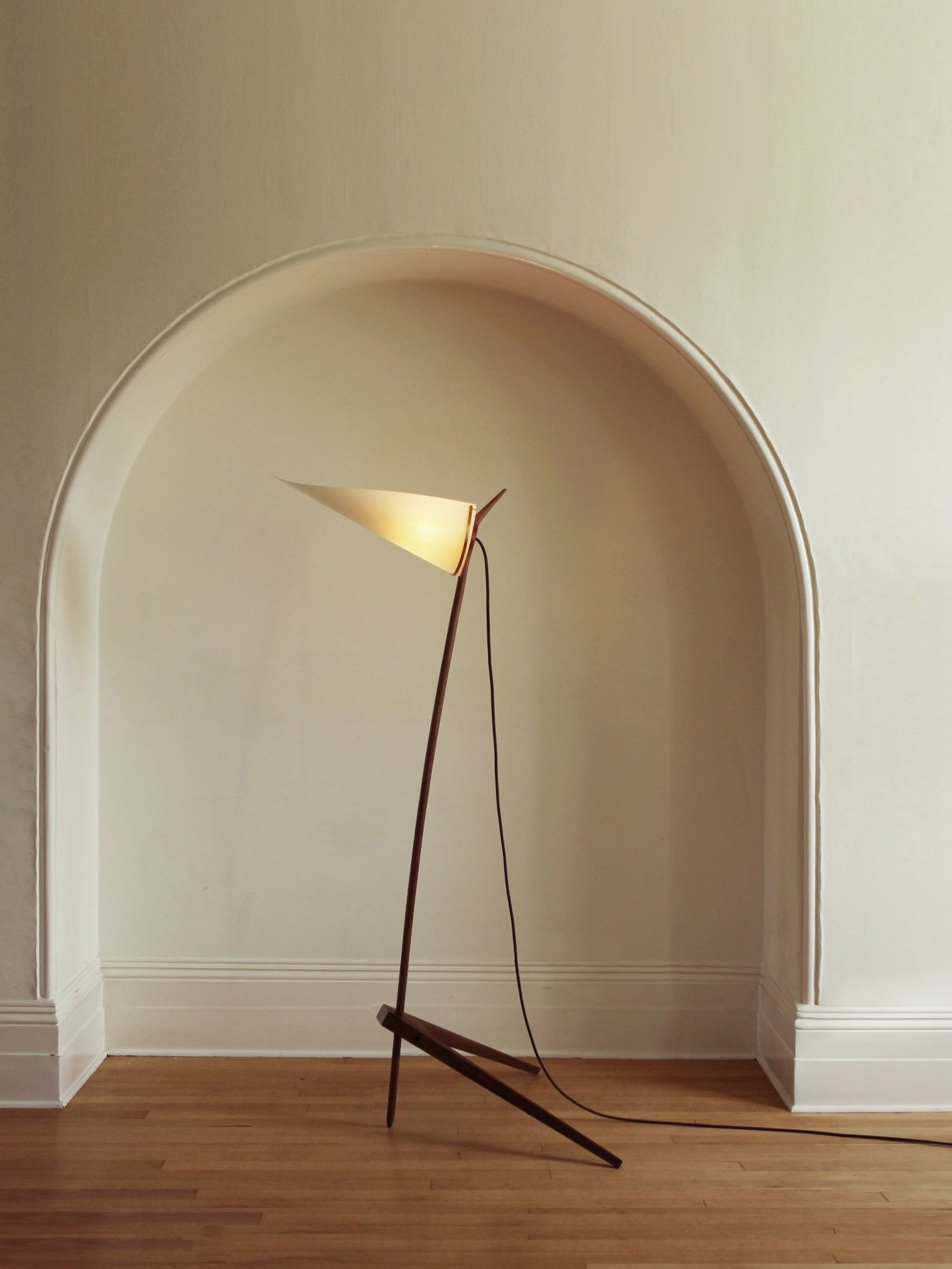 55883 594010ddd8 Classic Floor Lamp 3 Portrait