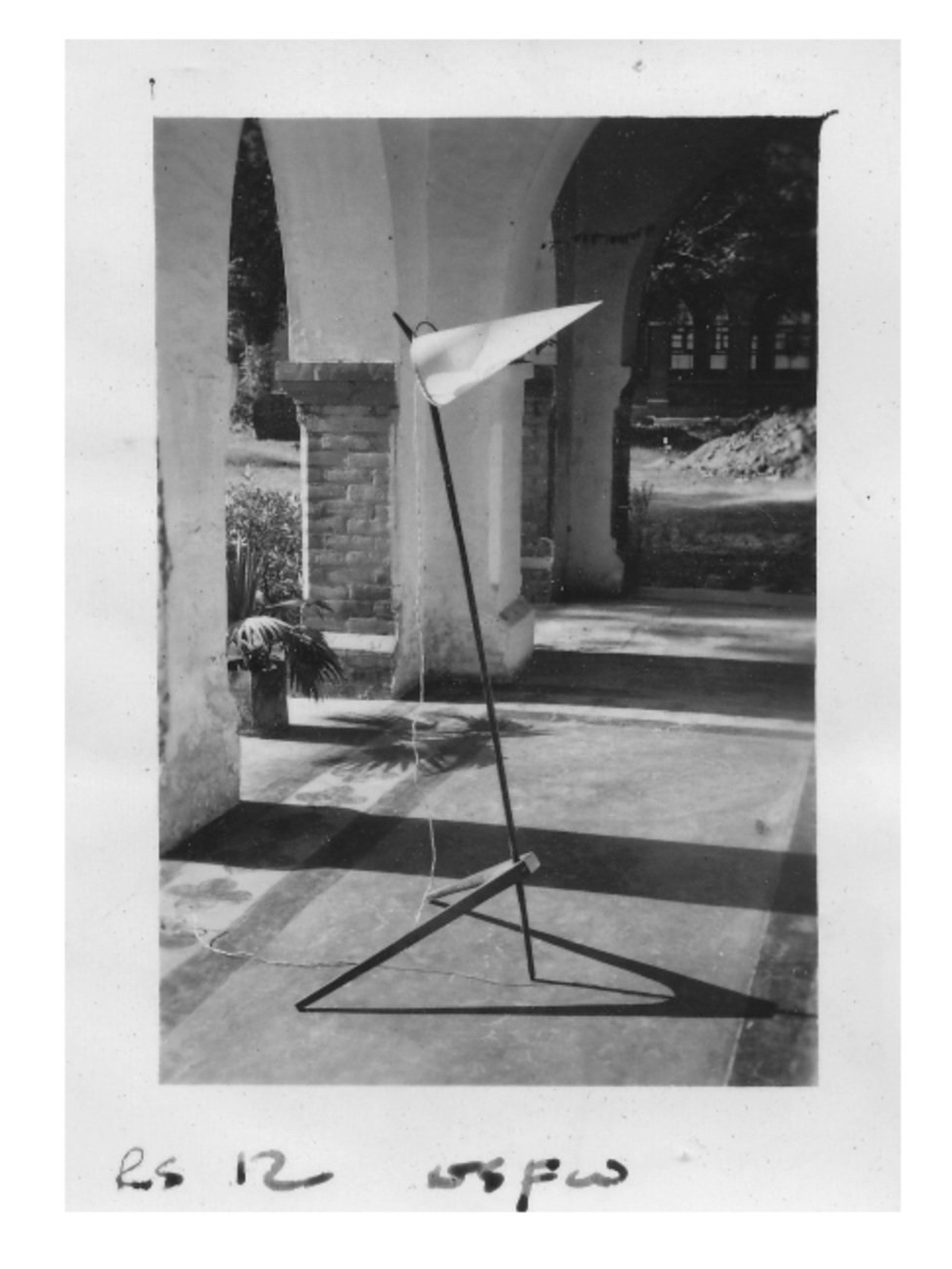 55883 Be9392038c Classic Floor Lamp 4121395 Portrait