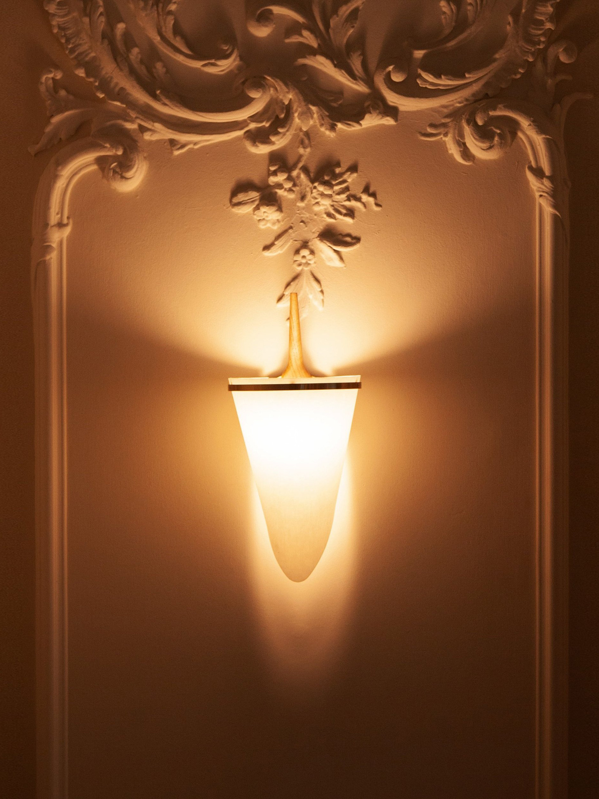 55888 65a2330ae0 Classic Wall Lamp 2 Portrait