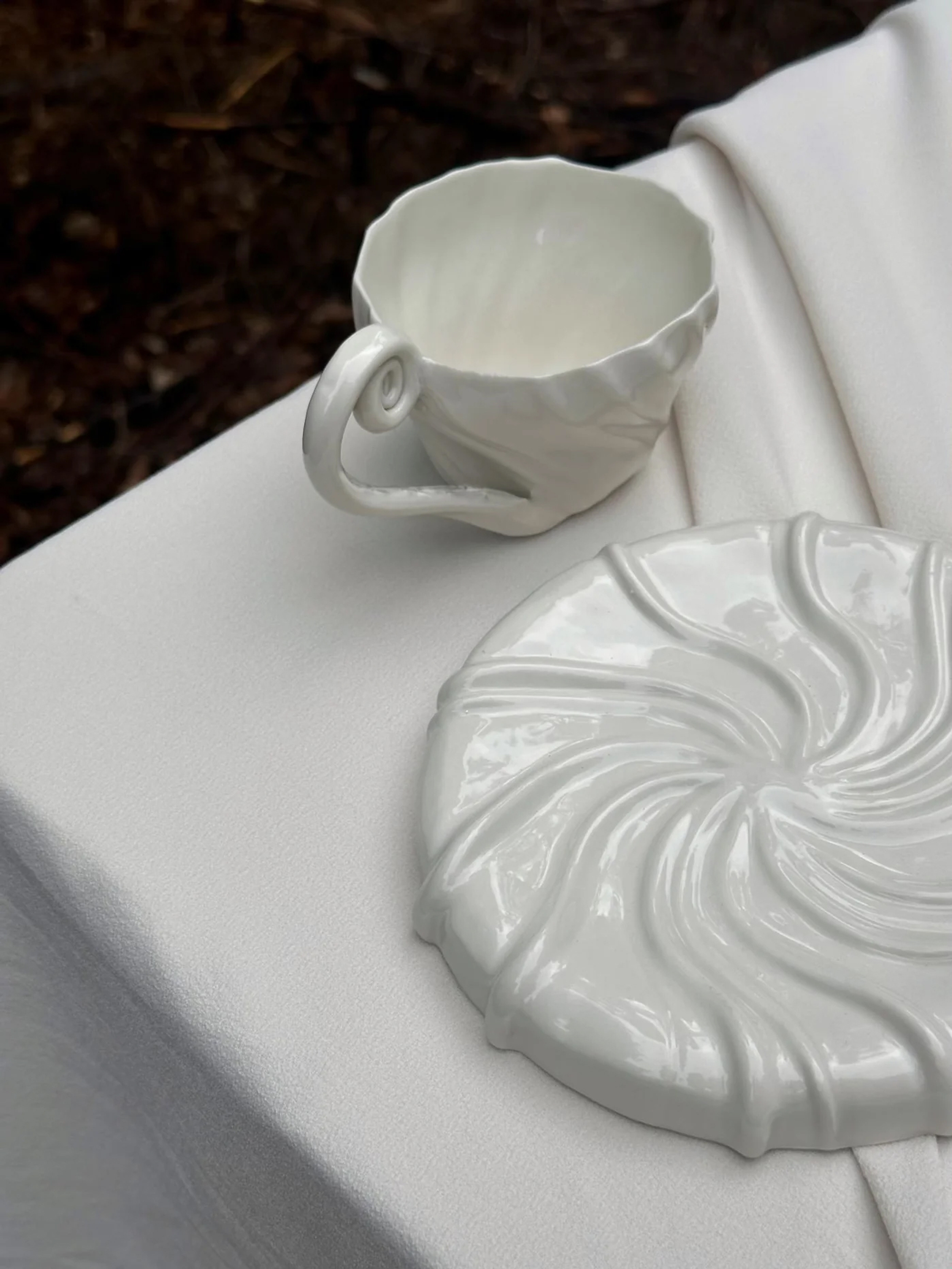 56045 D176a6ccf1 Tides Cup With Handle White 3 Portrait