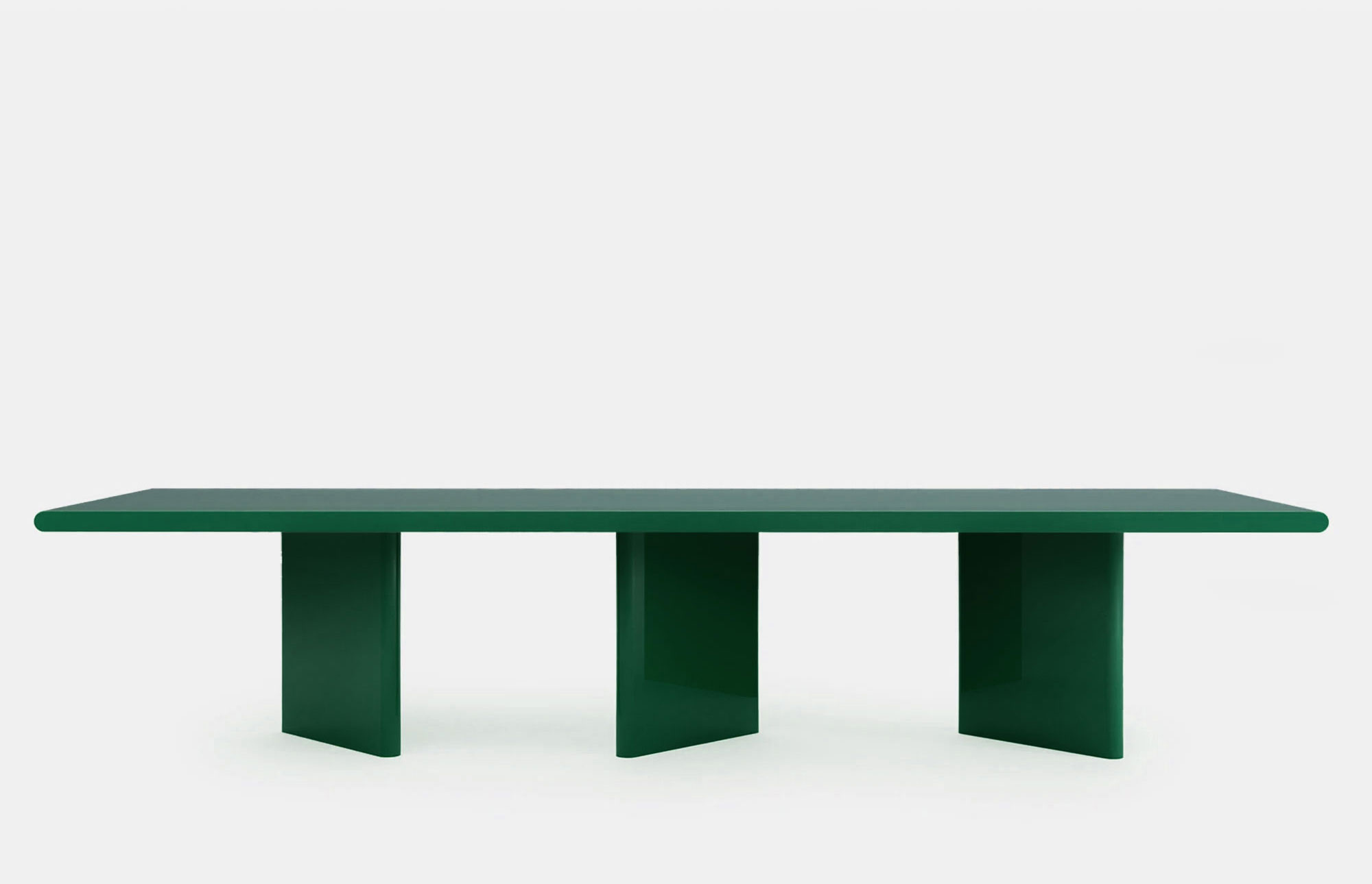 56061 C9da1cfd18 Table Portrait