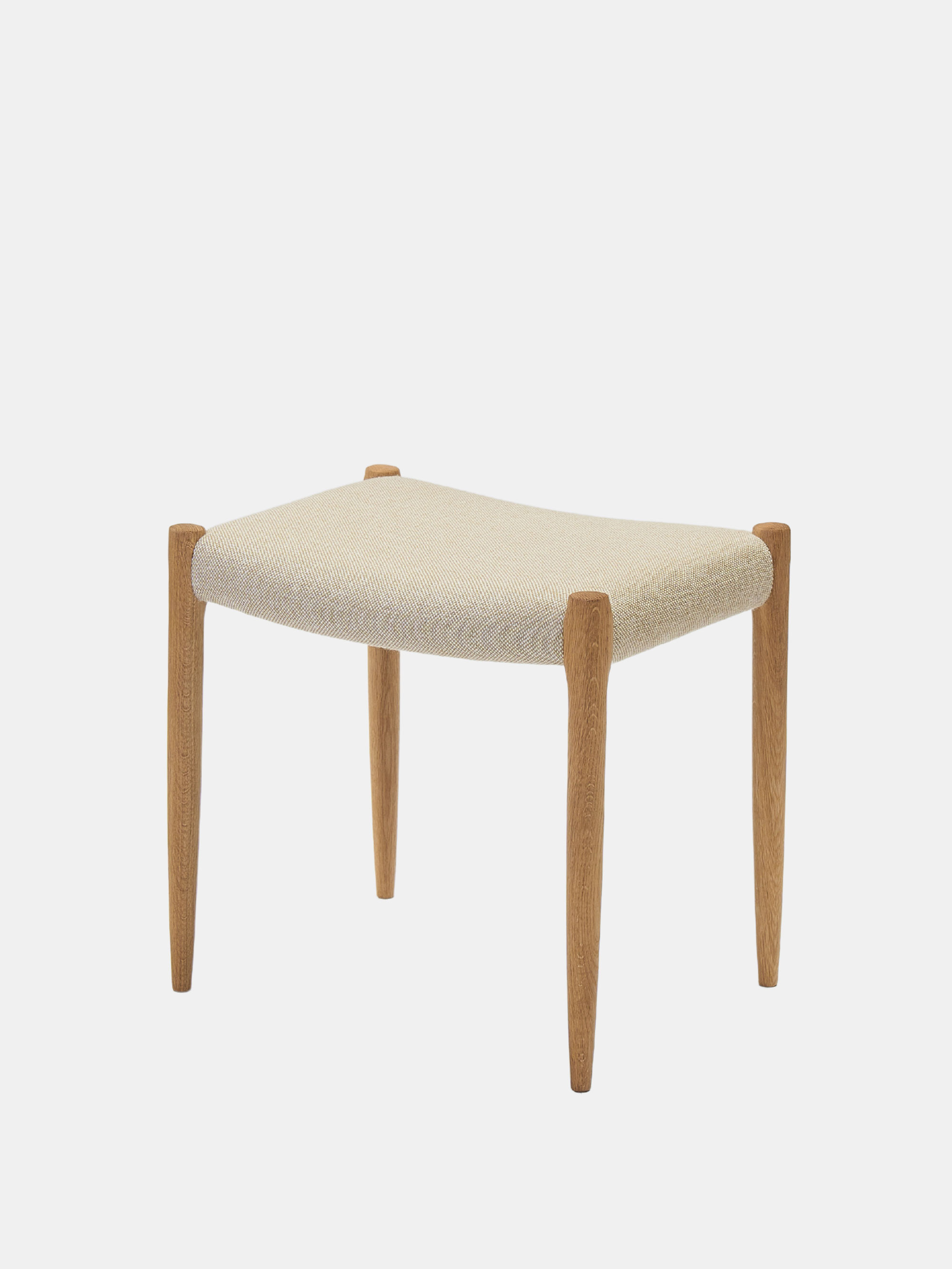 56082 02b6087d94 Stool 80a Portrait