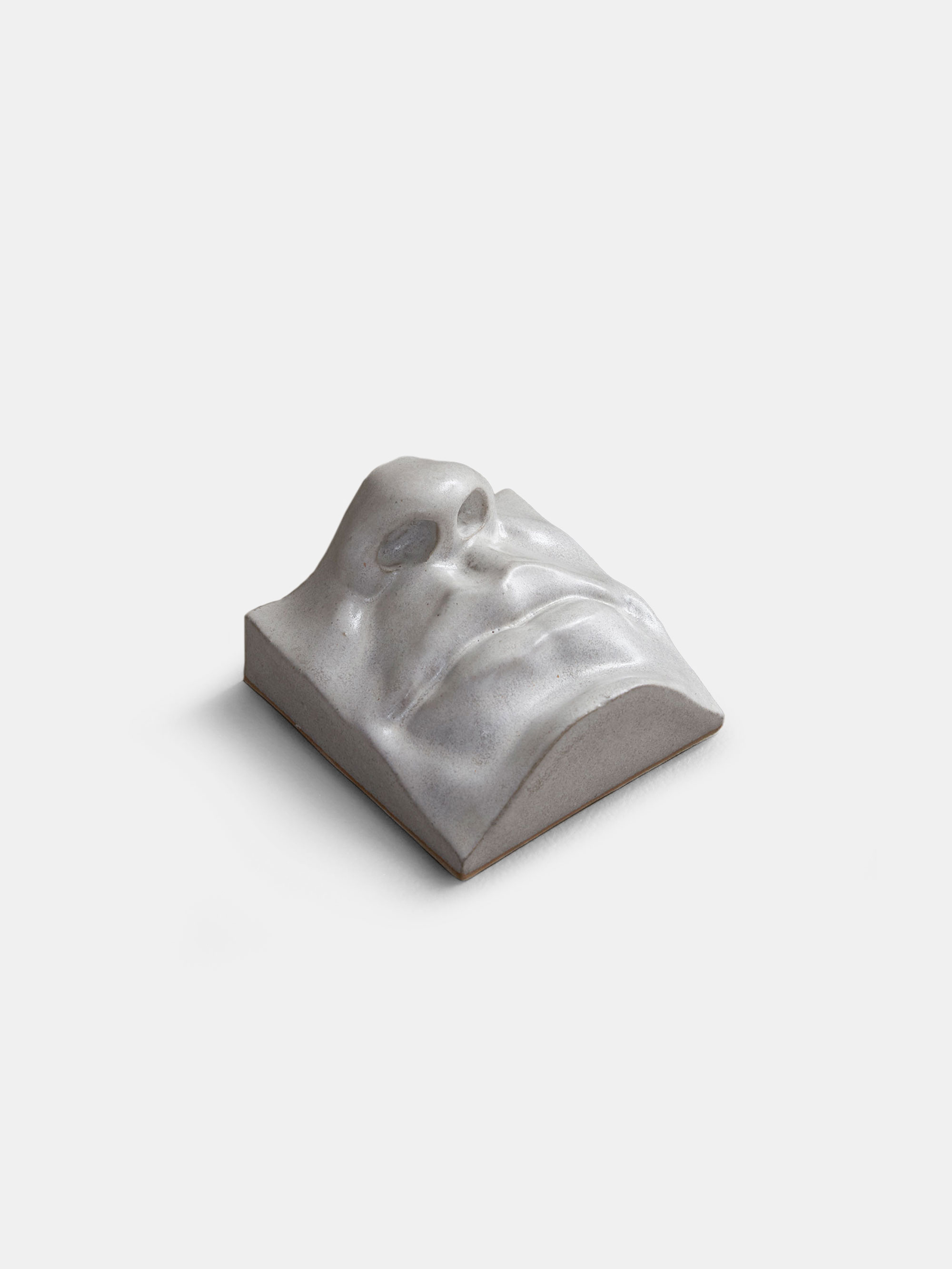 56141 7cc9f6f3fd Mouth 2 Antique White Portrait