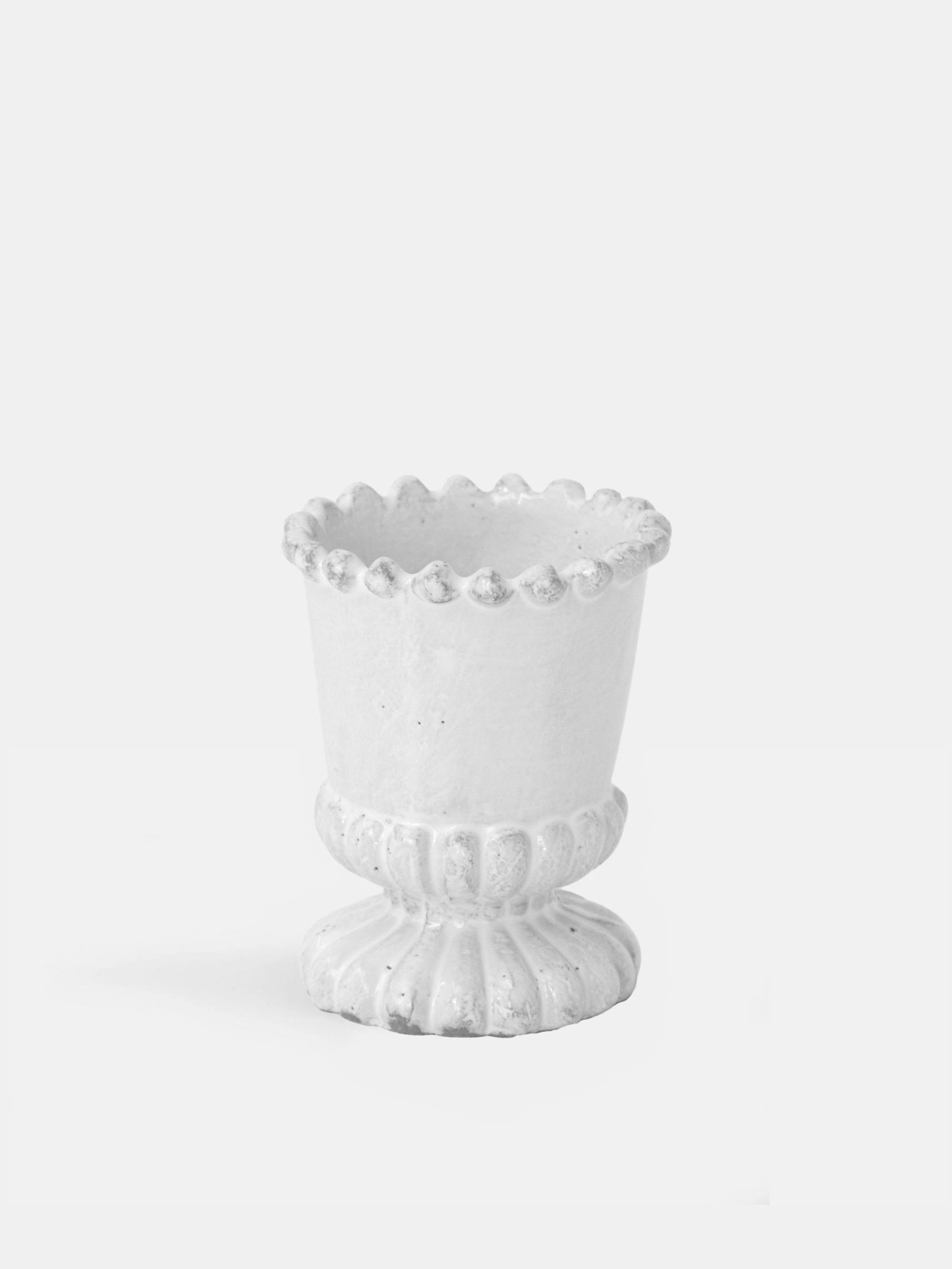 56217 9f3b307507 Perles Egg Cup Portrait