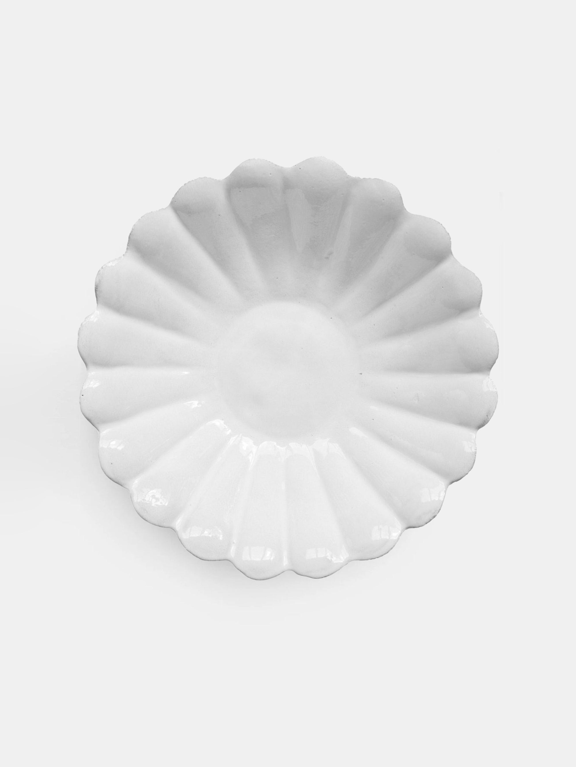56222 357507fb3e Marguerite Large Fruit Bowl Portrait