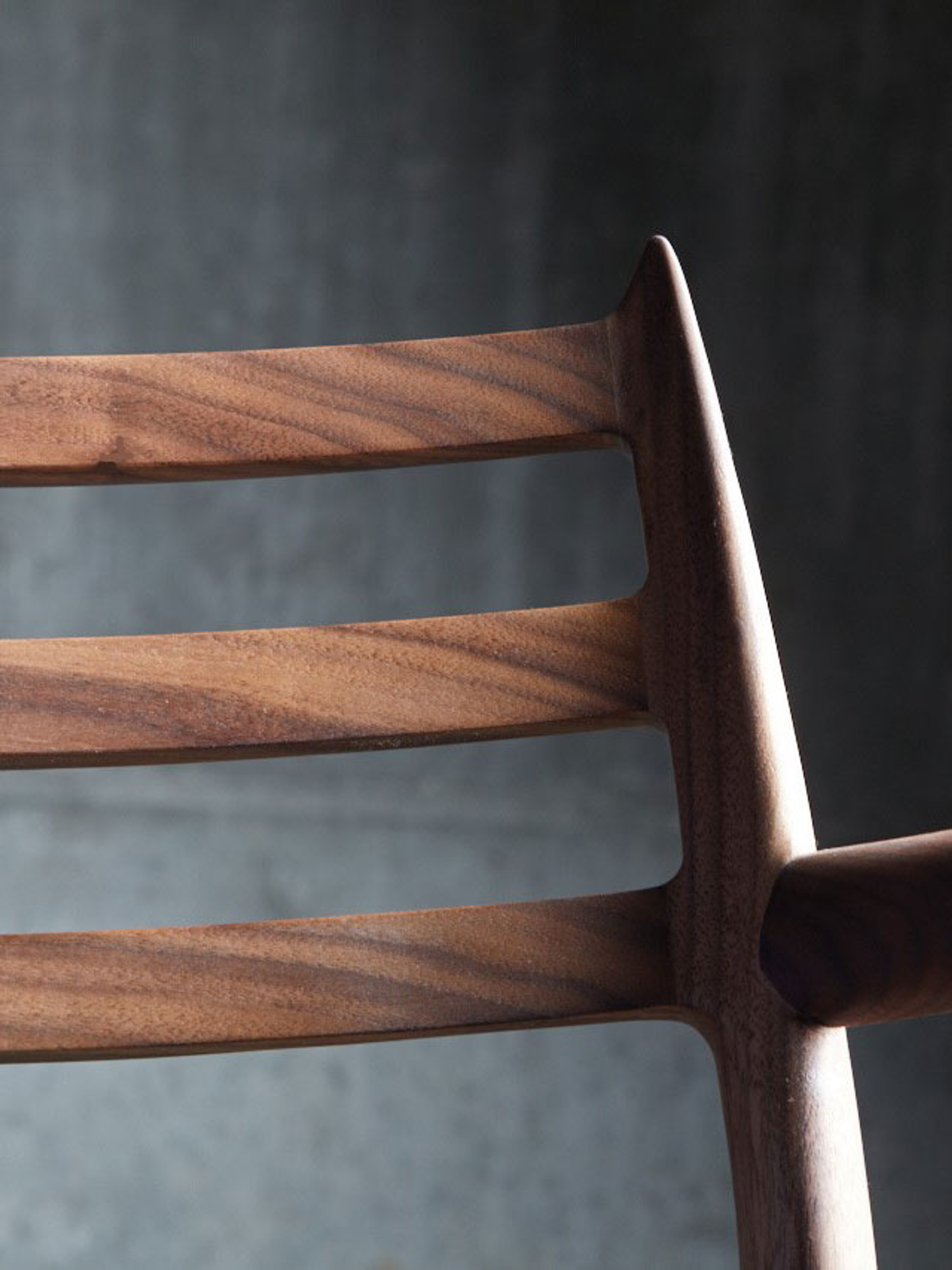 56434 97cc10f84e Moller Armchair 62 Walnut Back Close Up Portrait
