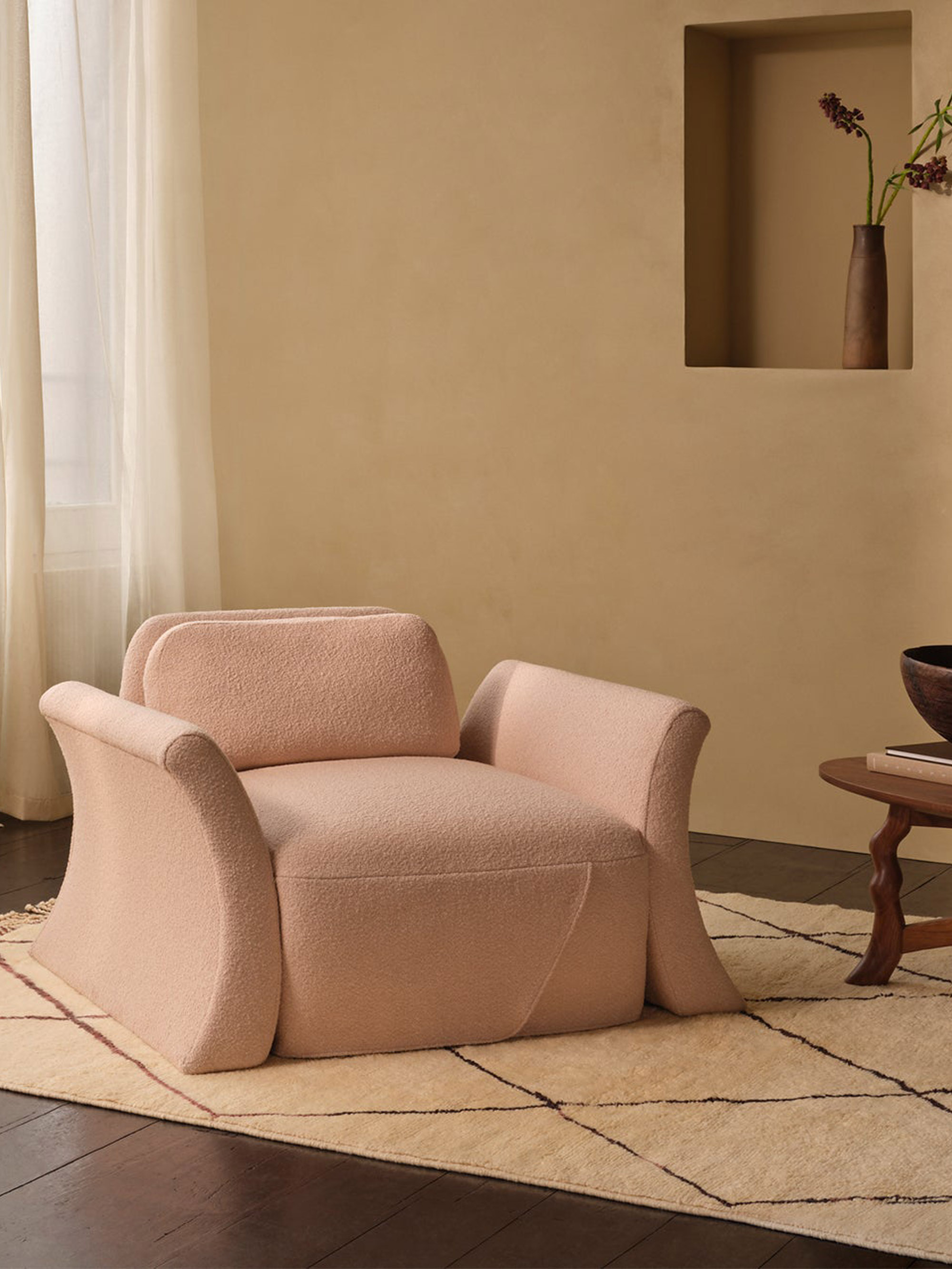 56611 F330711397 Peonia Armchair Pink Scp In Situ Portrait