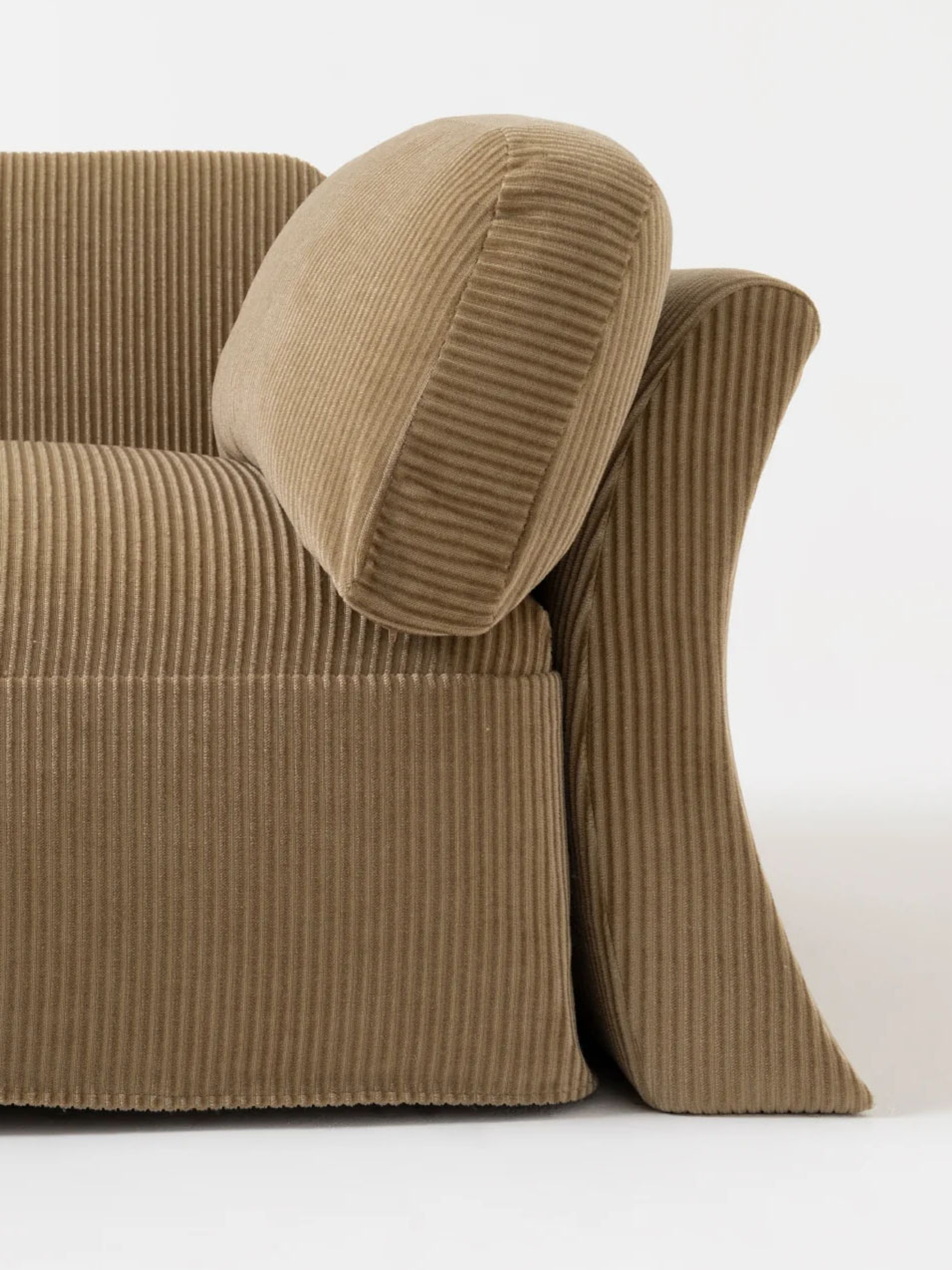 56612 1a8696b078 Wr 0009 Peonia Sofa Wilkinson And Rivera Scp 9 Kopiera Portrait
