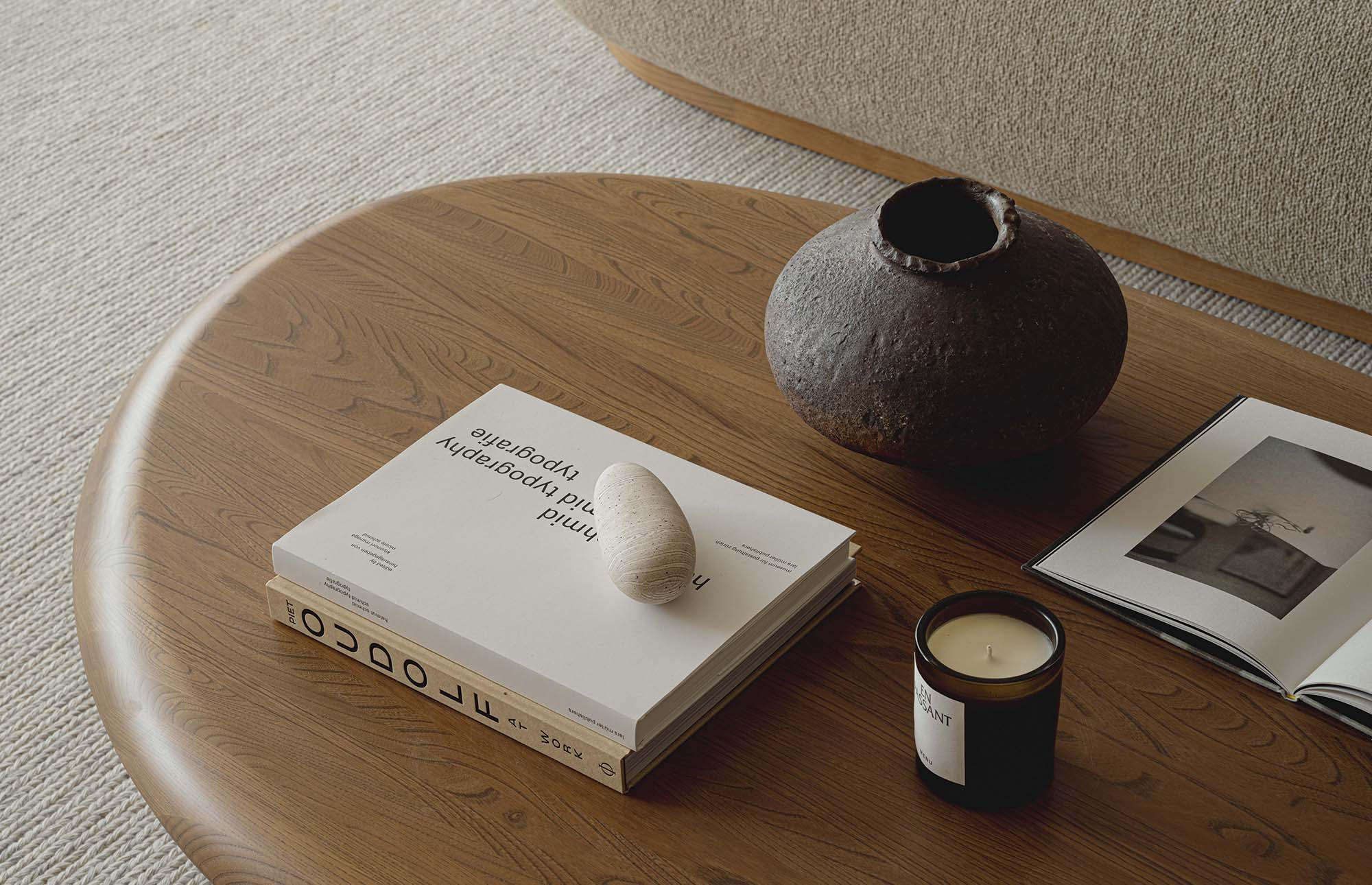 56970 E59c9a24f9 N Ct04 Coffee Table Context 3 Portrait