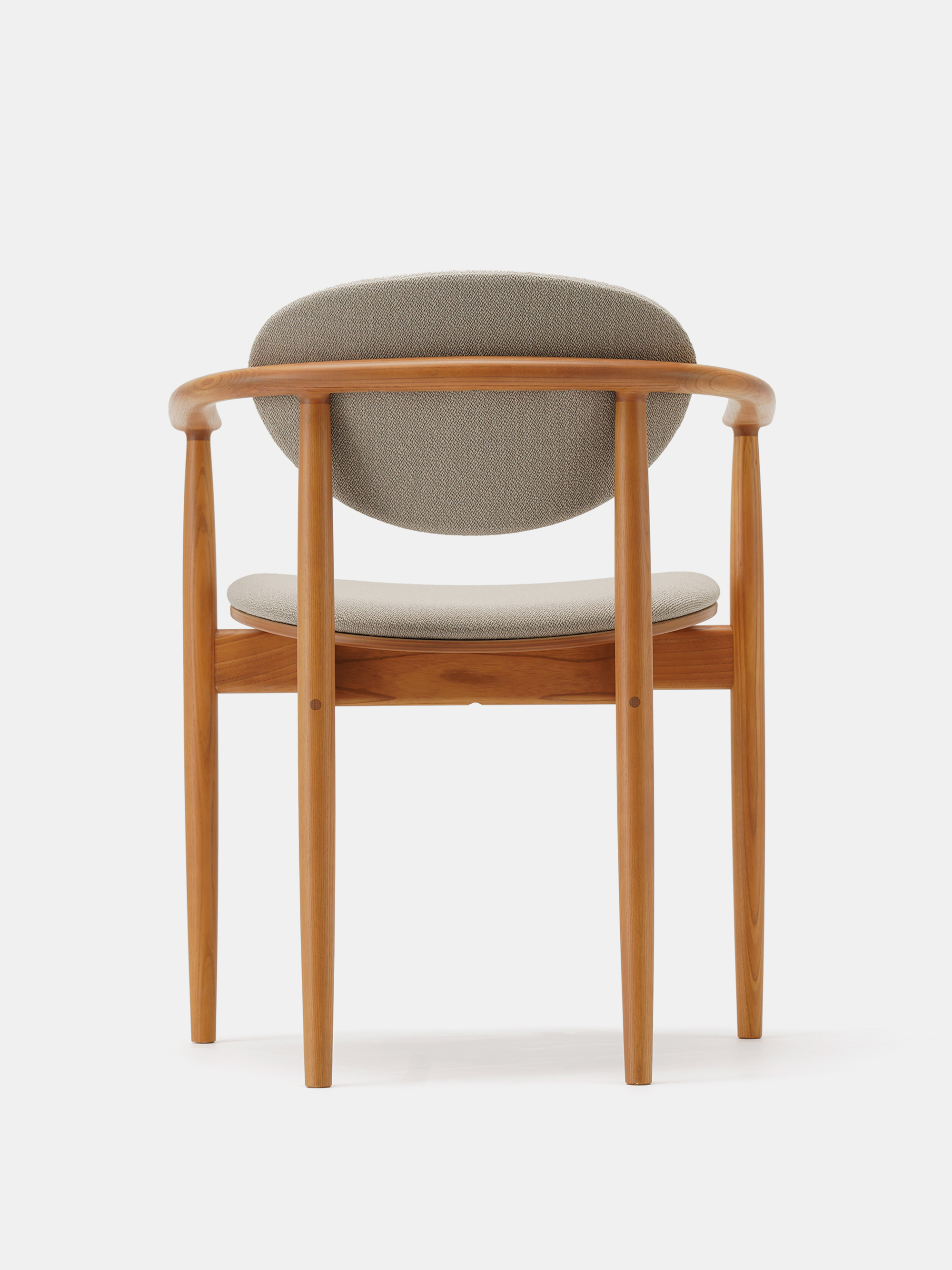 karimoku CD31 chair ② CD31 ARMCHAIR｜カリモク家具｜コンフォートQ｜阪急百貨店のインテリア