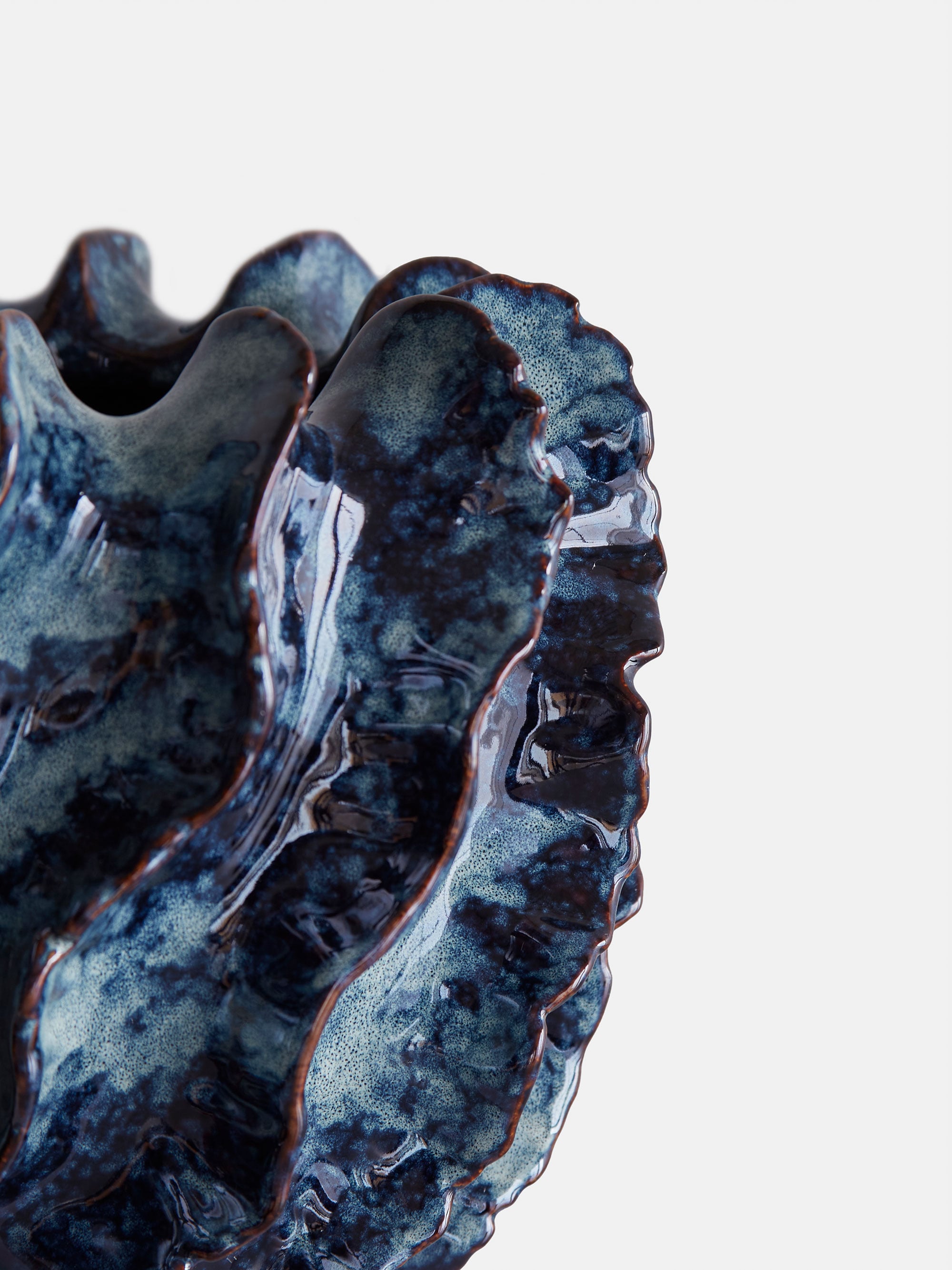 57887 0963b231e1 Meander Vase 2 Portrait