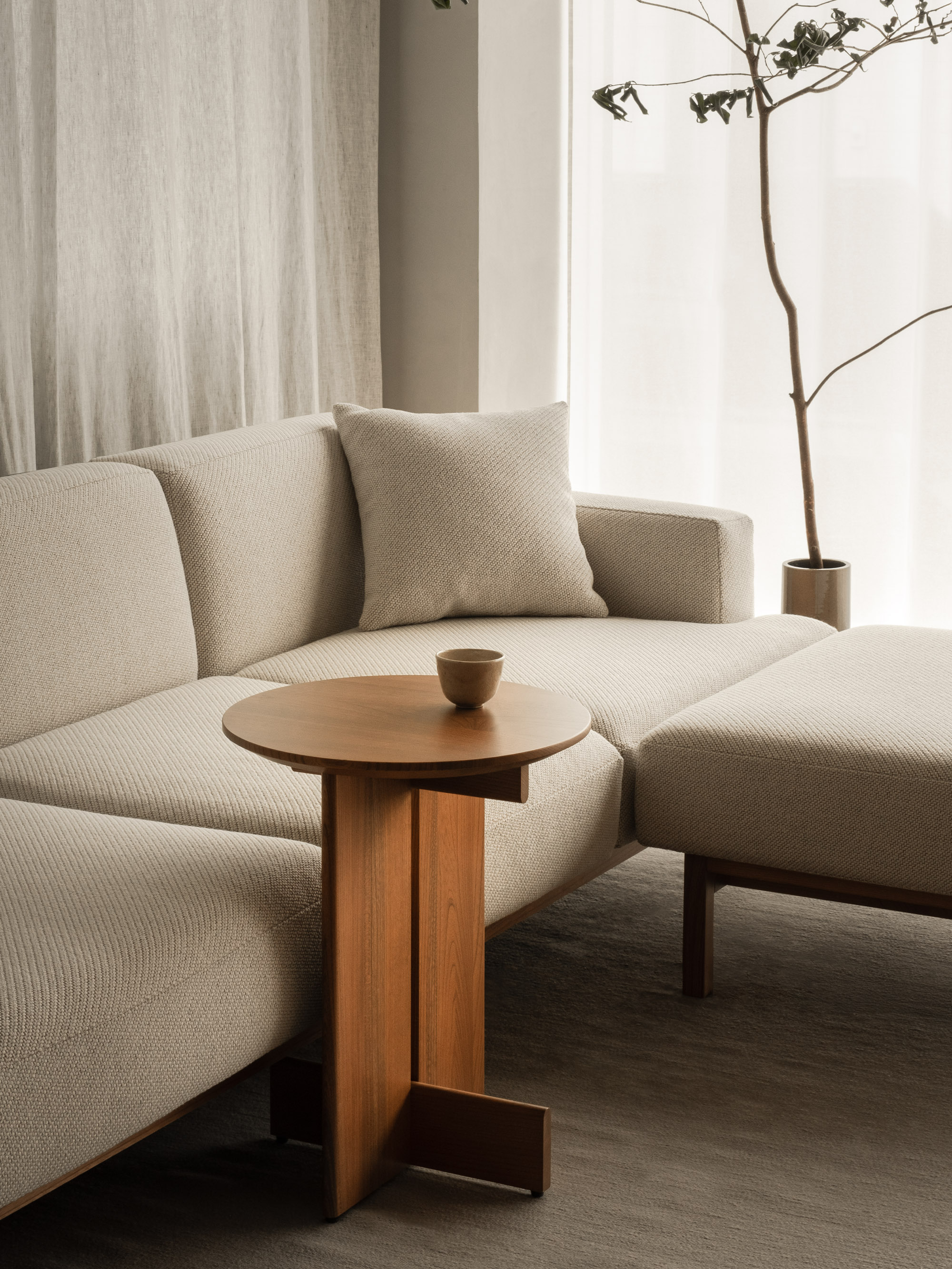 Karimoku Case — A-ST01 Coffee Table — Coffee Tables | Artilleriet