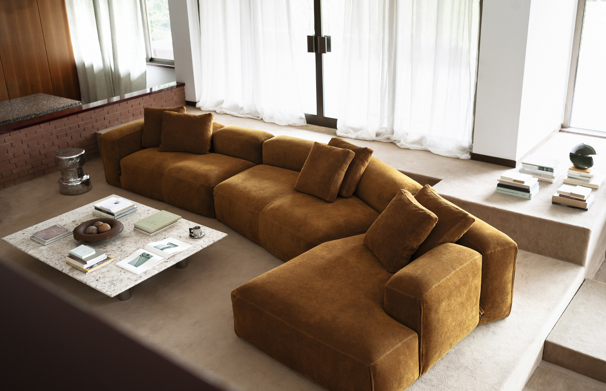 Tacchini — Le Mura XL Sofa — Modular sofas | Artilleriet