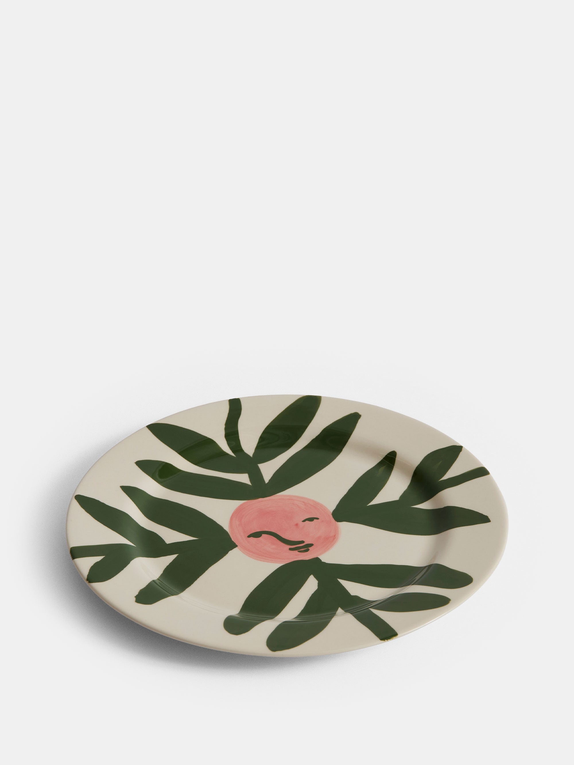 58601 Cde69e0723 Hay La Pittura Plate Oe24 Blush Face Vine 1 Portrait