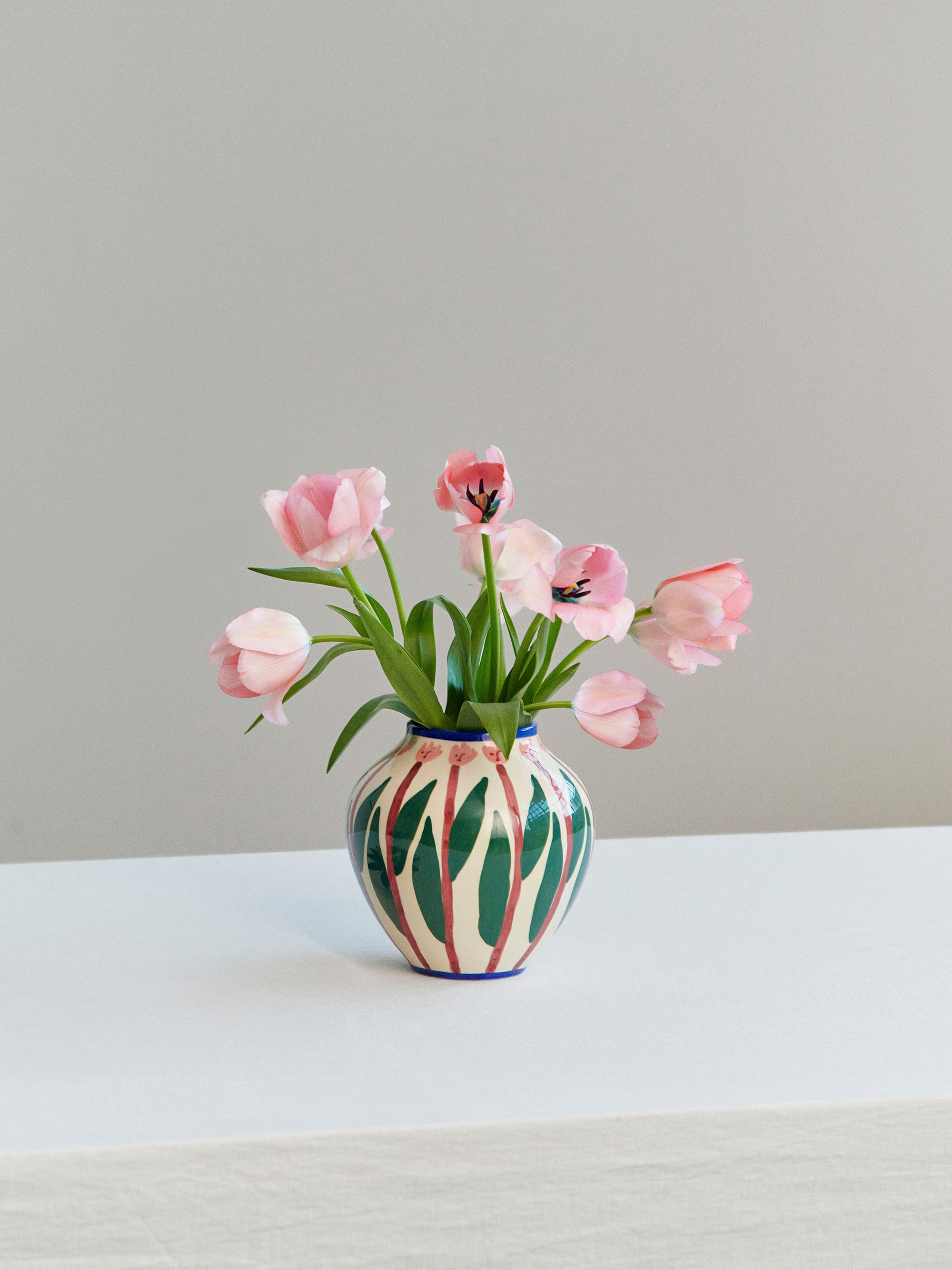 58607 88771f46c3 La Pittura Vase Omi Portrait