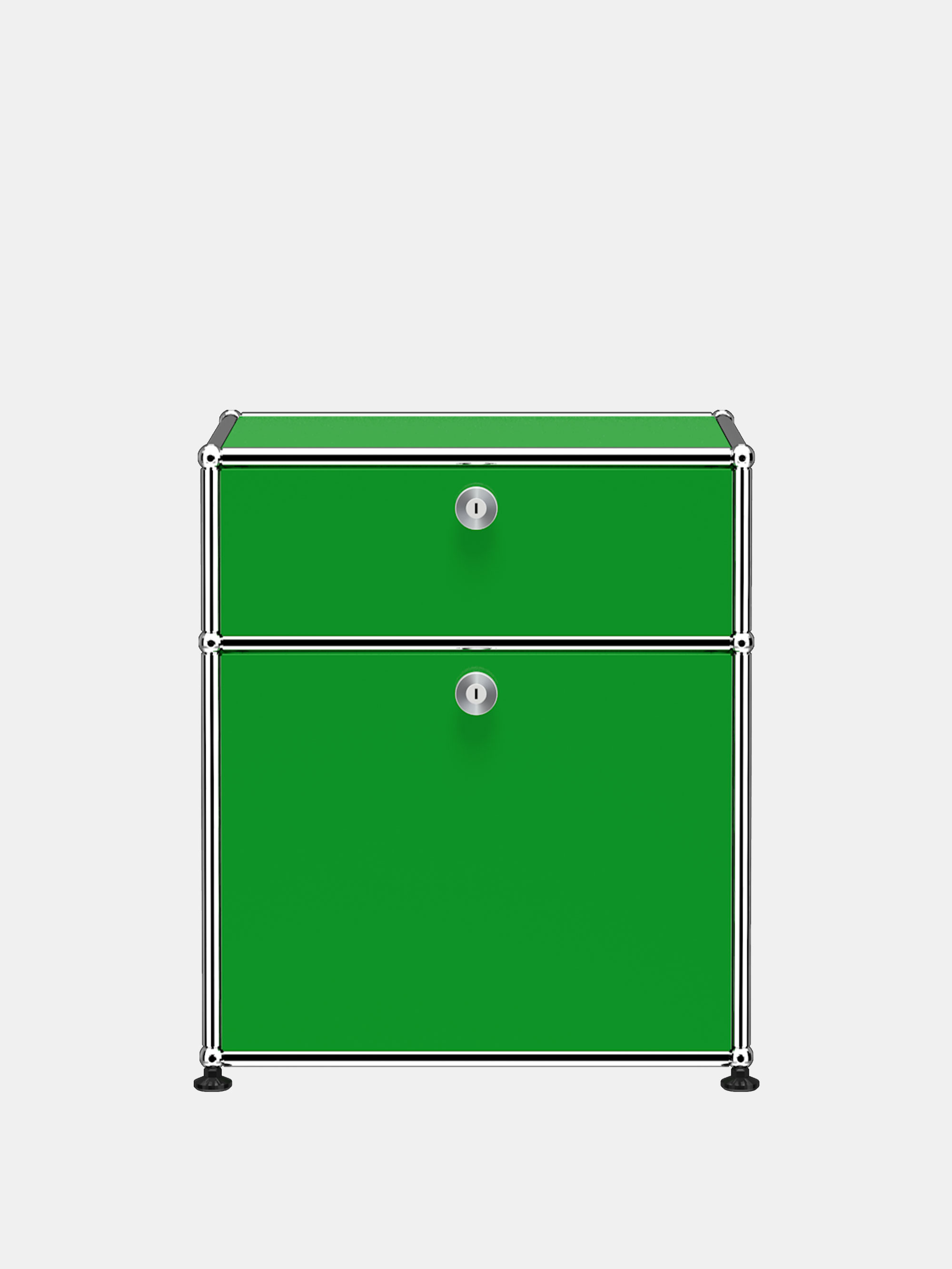 59130 C7b6de9bc8 Green Portrait