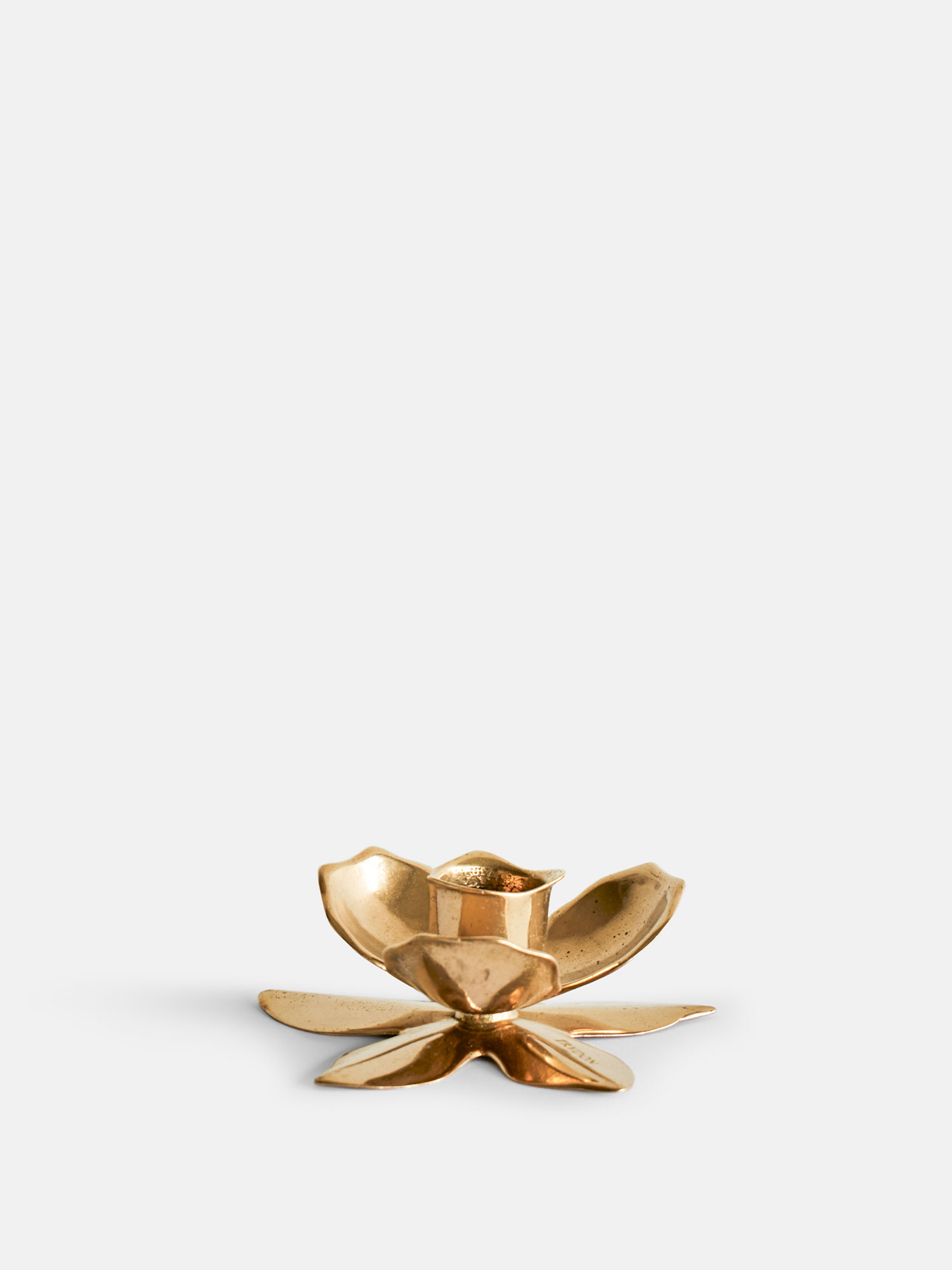 59263 0efe198a00 Flower Candle Holder Shift Portrait