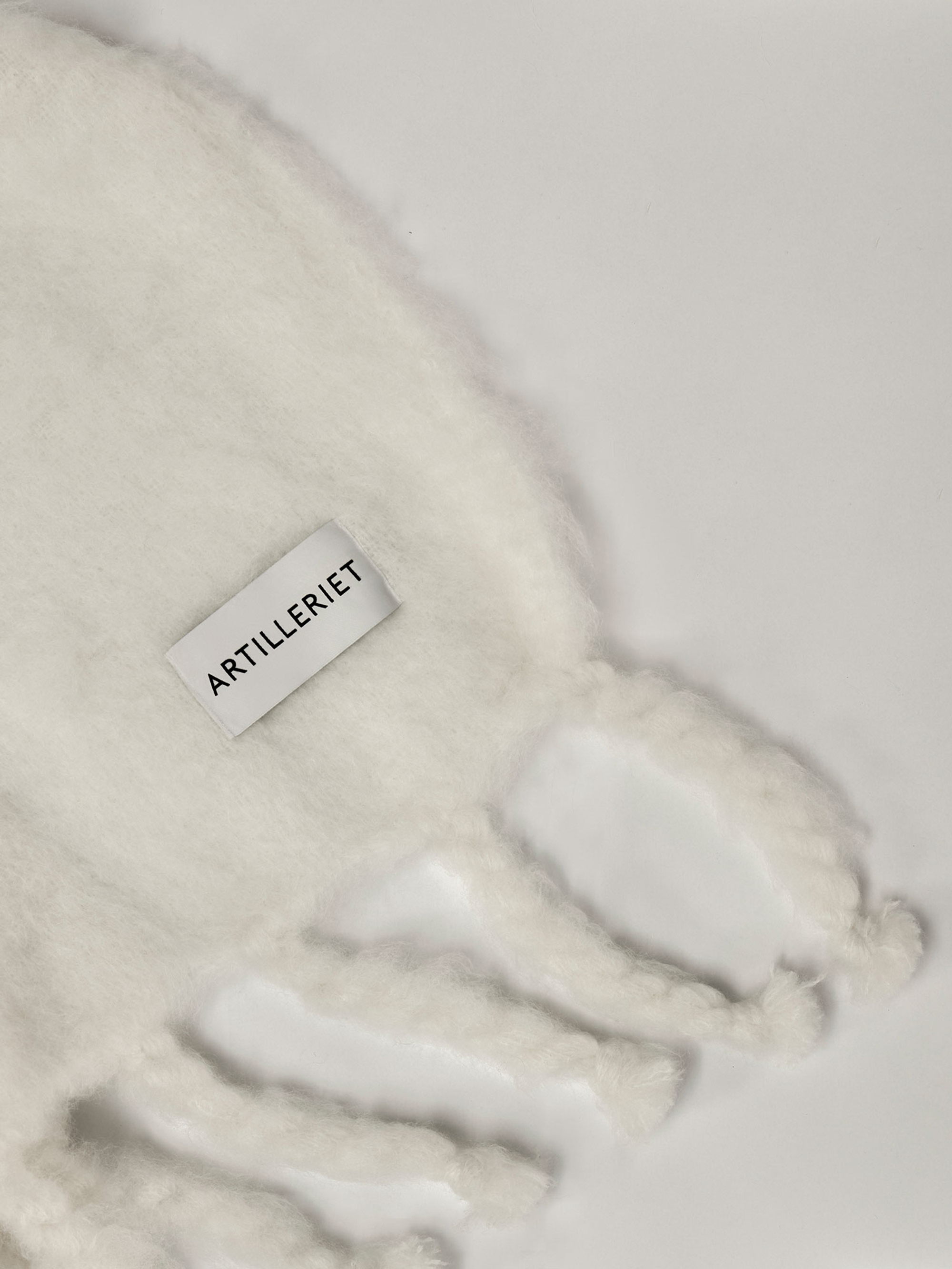 59482 Fa91461198 Artilleriet Exclusive Mohair Throw 130x210 Cm Ref 1 1 Portrait