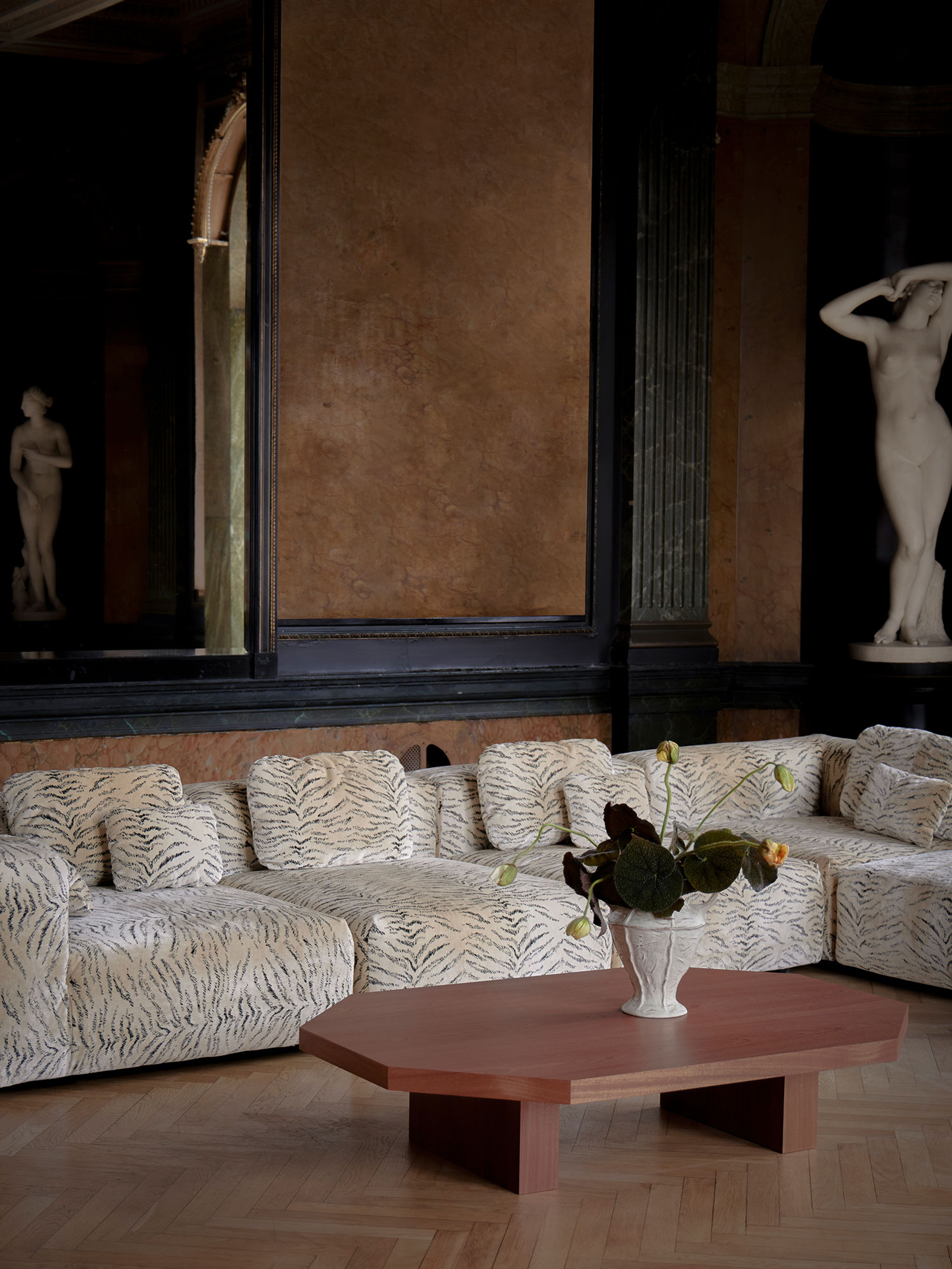 59744 2d6849510a Artilleriet Atetliers Palazzo 1 Portrait